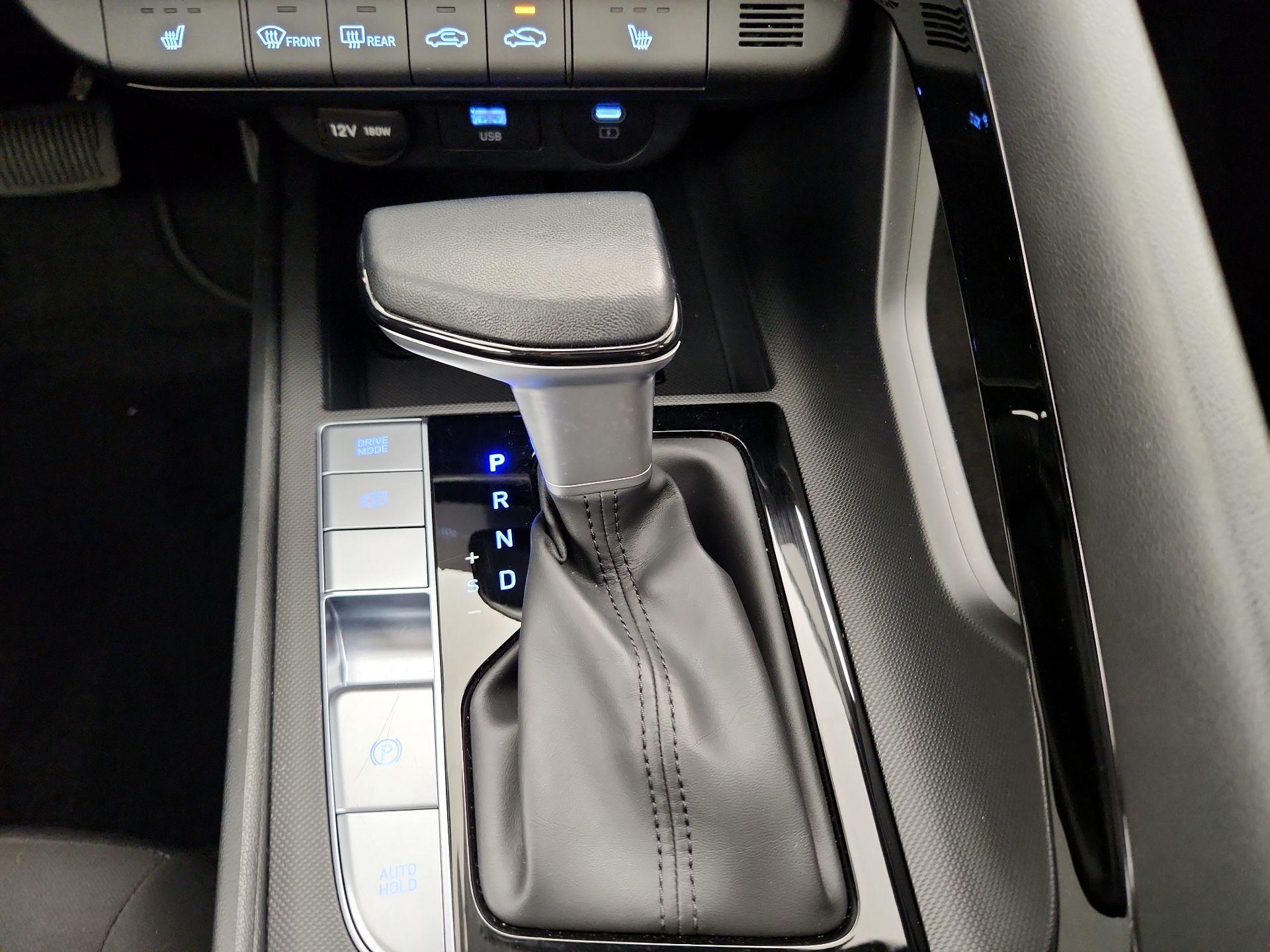 Thumbnail: 2025 Hyundai Elantra - 18