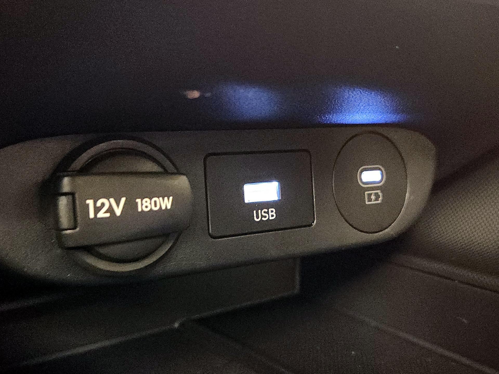 Thumbnail: 2025 Hyundai Elantra - 19