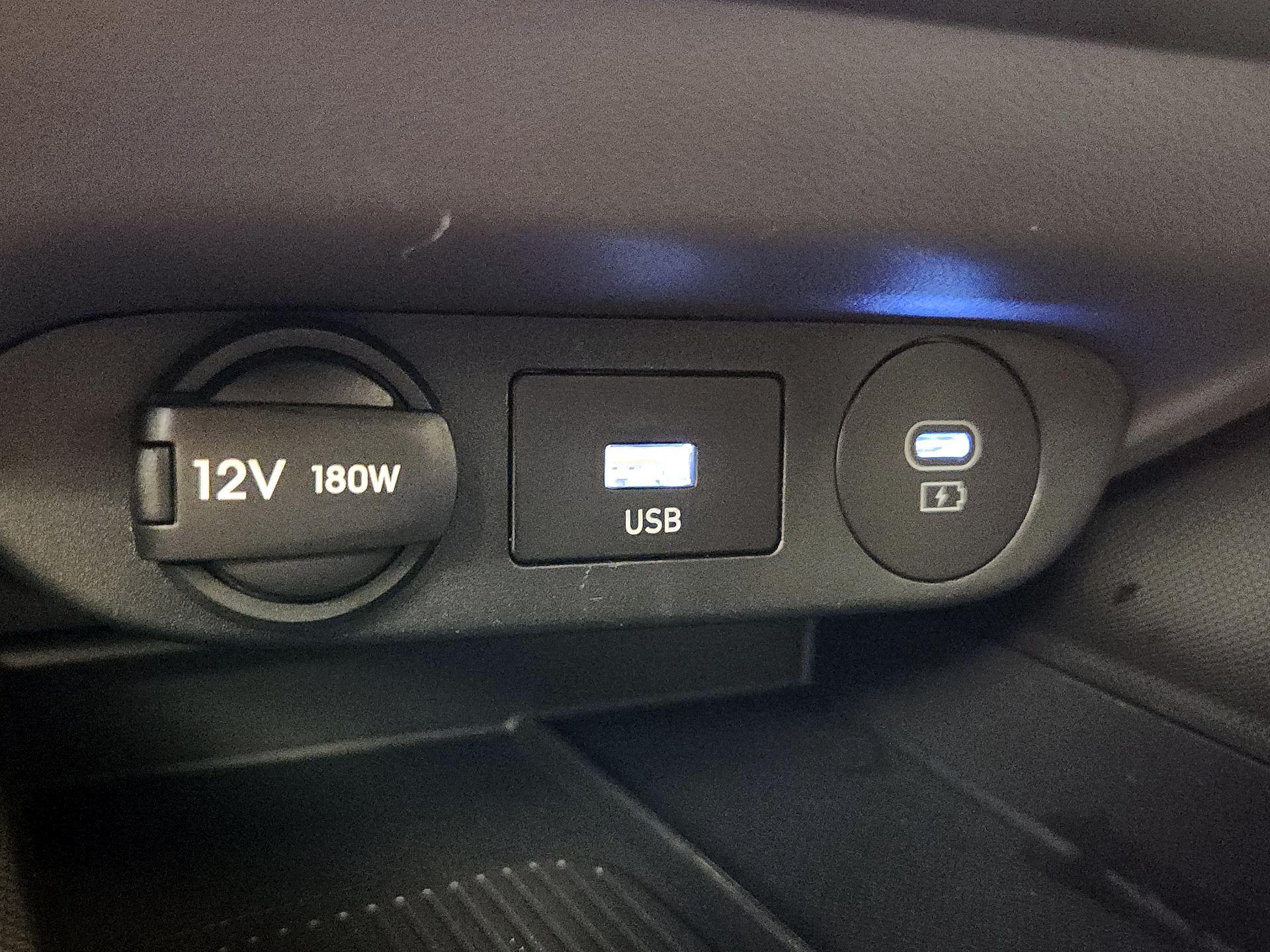 Thumbnail: 2025 Hyundai Elantra - 19