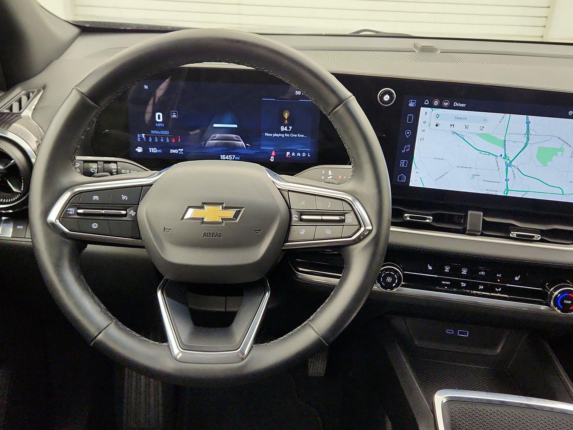 Thumbnail: 2025 Chevrolet Equinox - 10