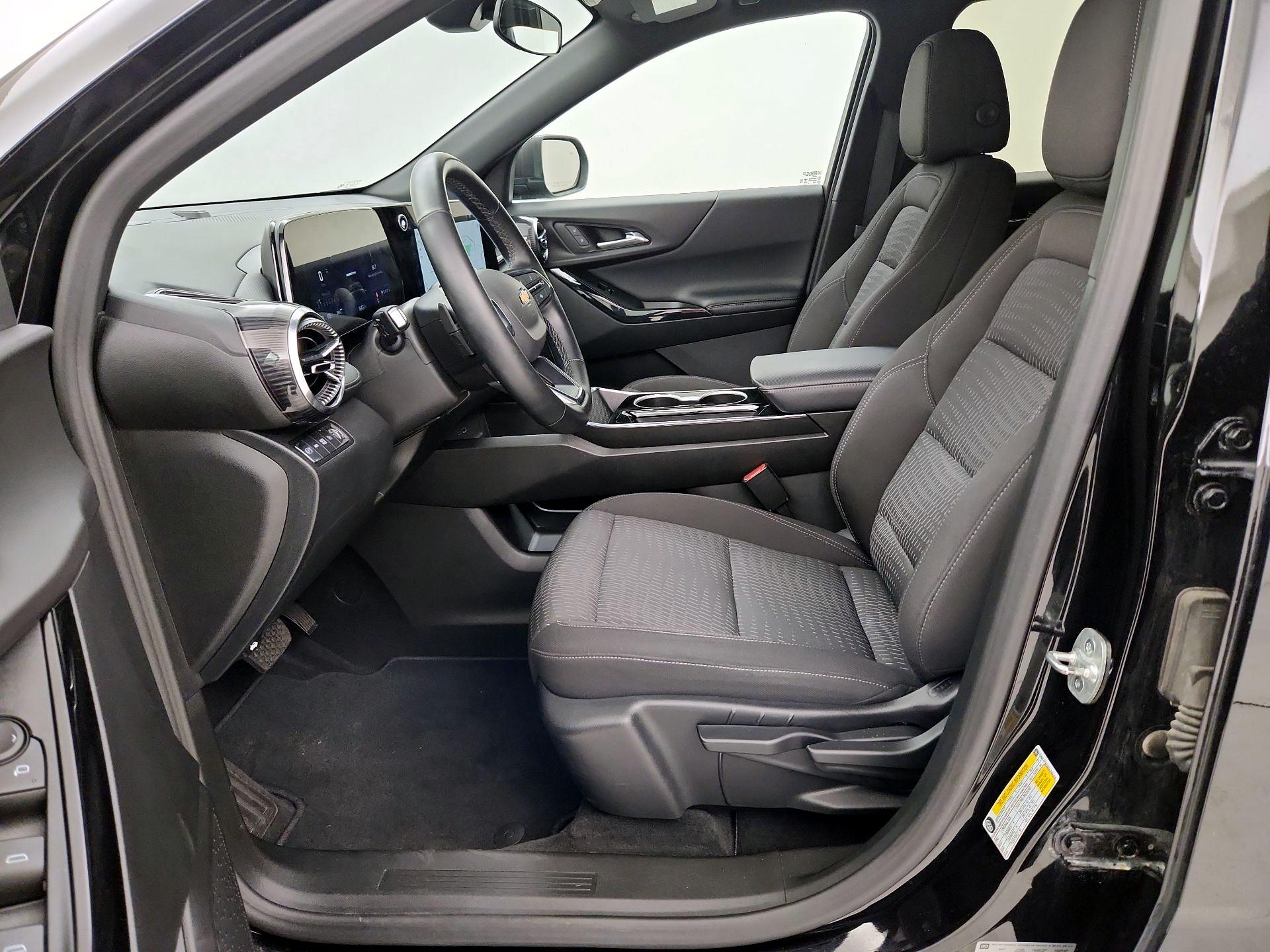Thumbnail: 2025 Chevrolet Equinox - 11