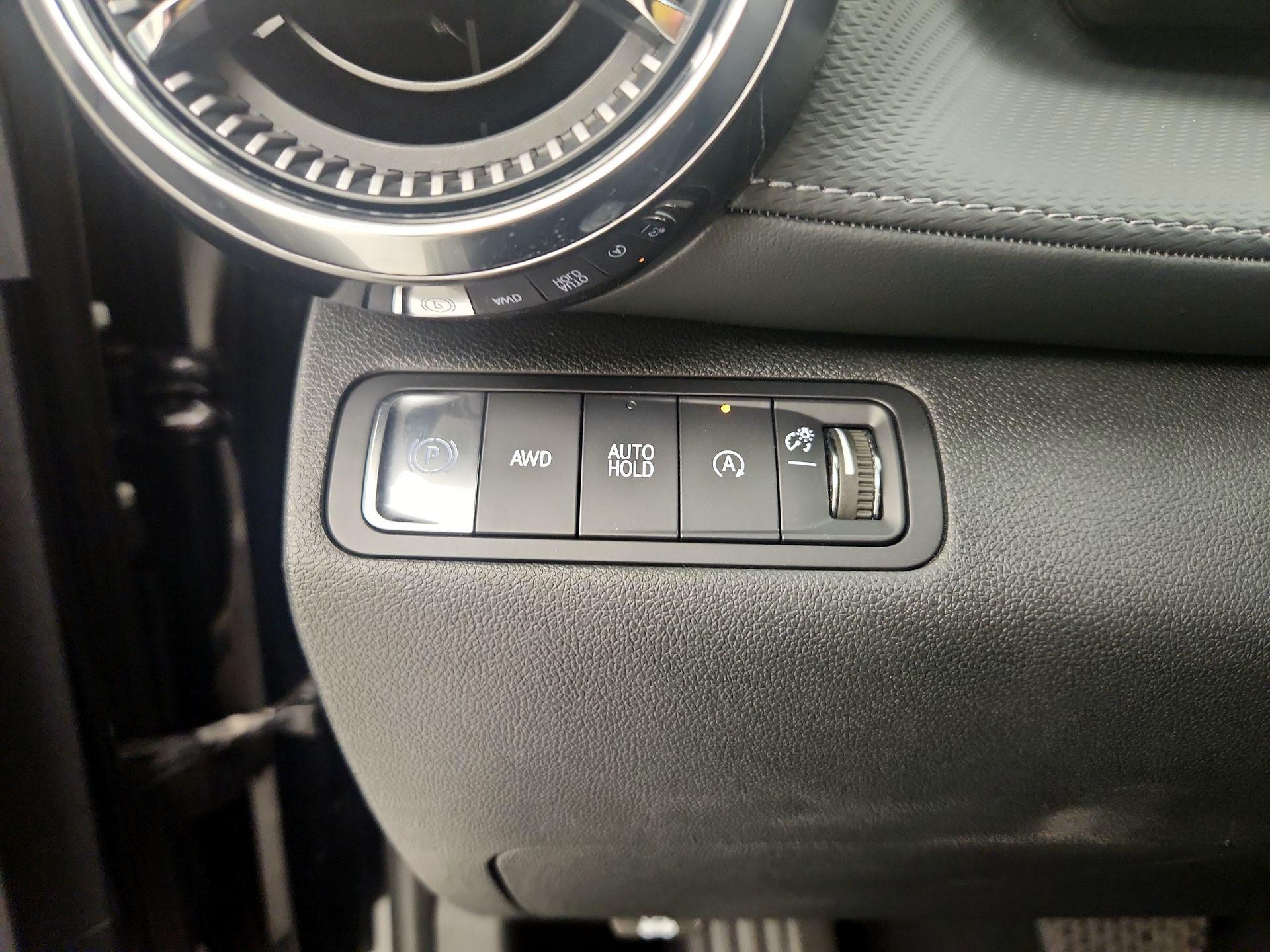 Thumbnail: 2025 Chevrolet Equinox - 13