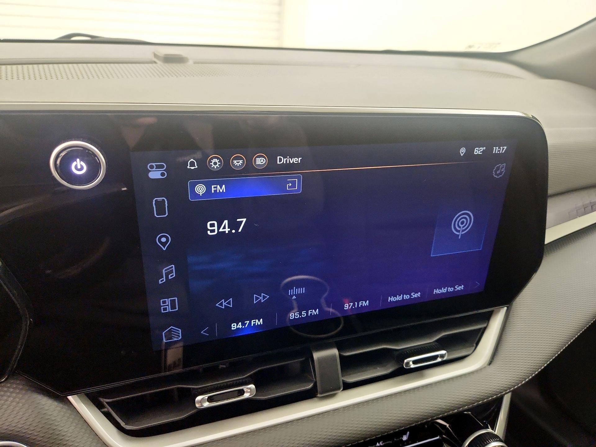 Thumbnail: 2025 Chevrolet Equinox - 16