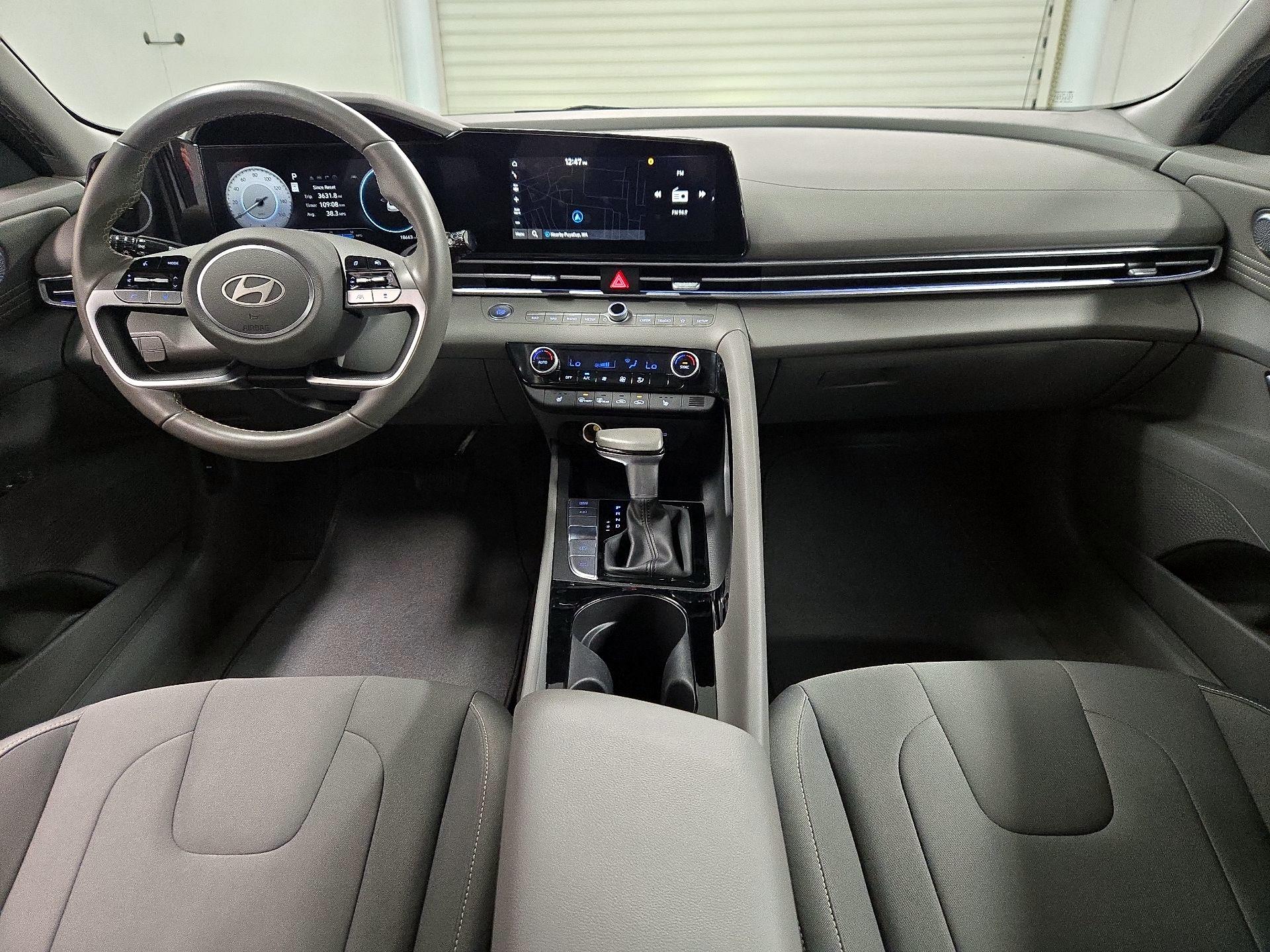 Thumbnail: 2025 Hyundai Elantra - 9