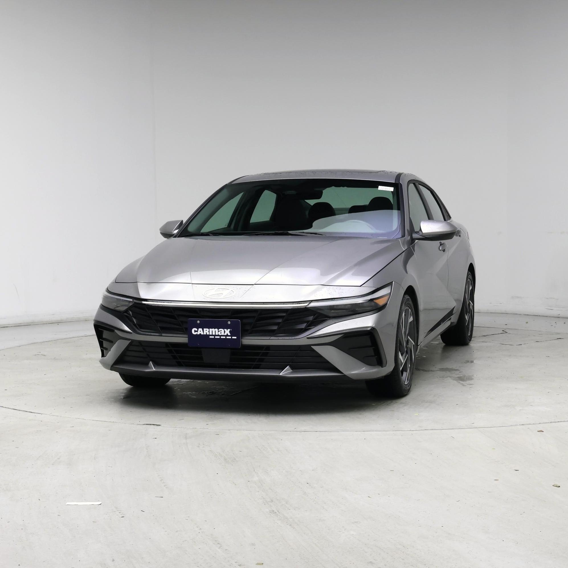 Thumbnail: 2025 Hyundai Elantra - 4