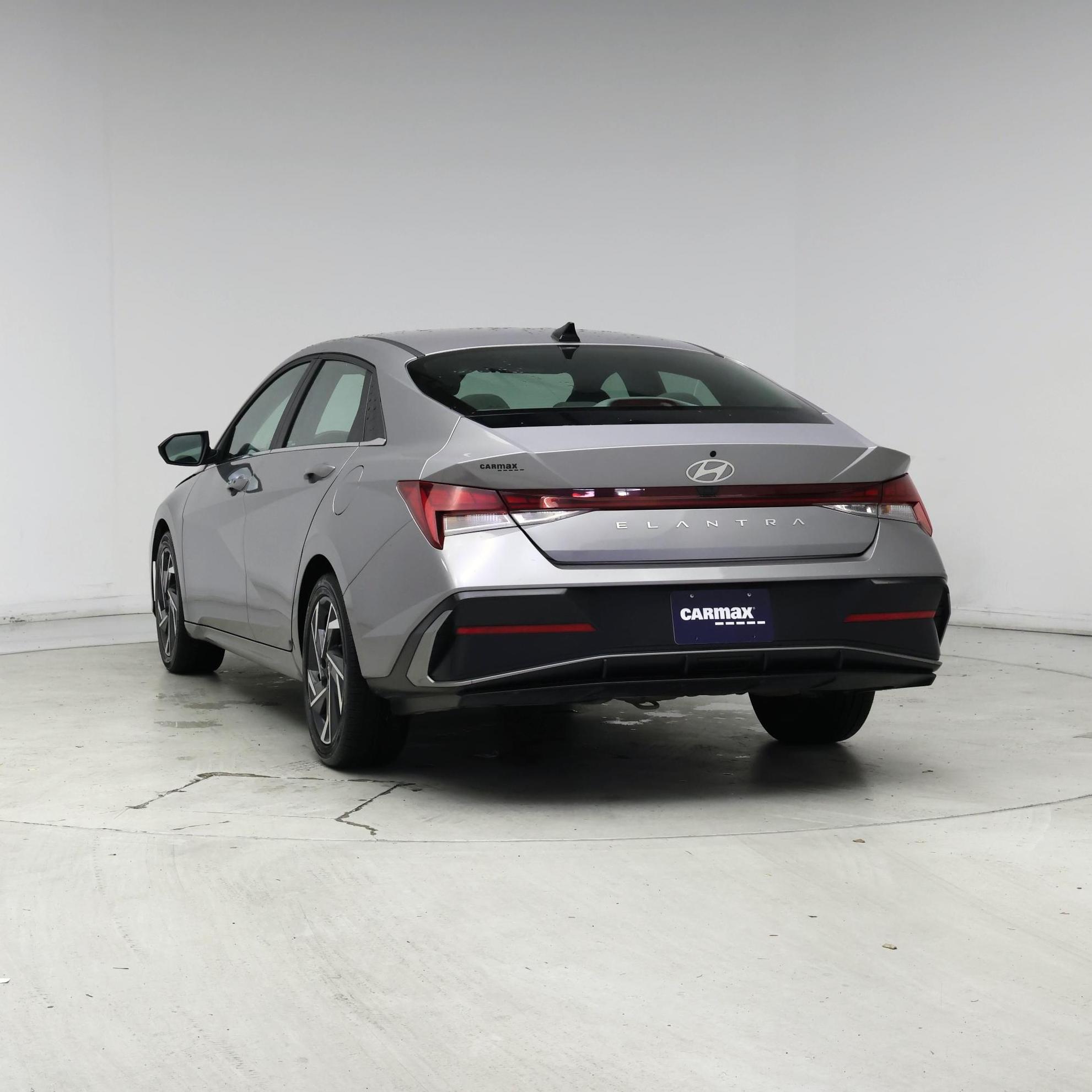 Thumbnail: 2025 Hyundai Elantra - 6