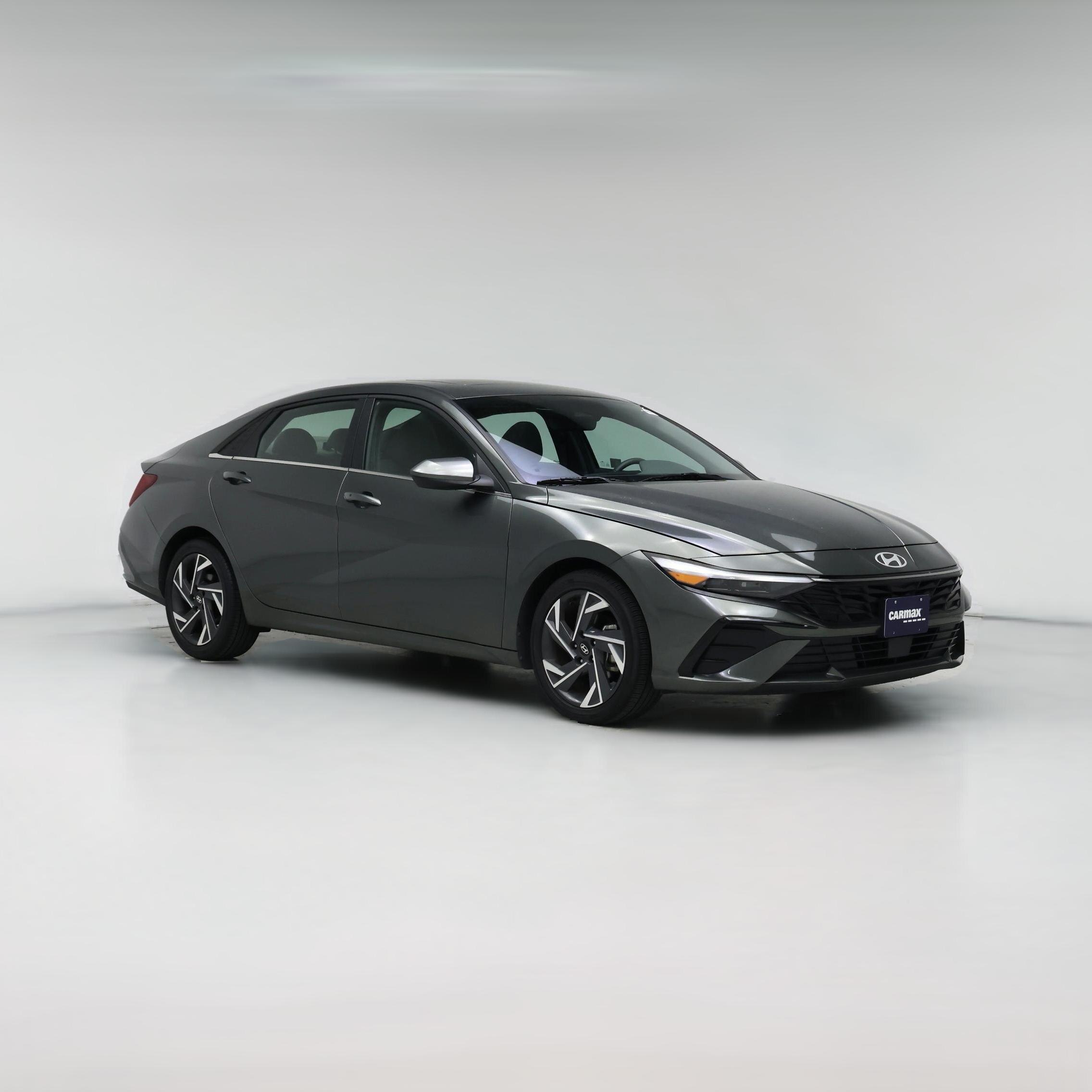 Thumbnail: 2025 Hyundai Elantra - 1