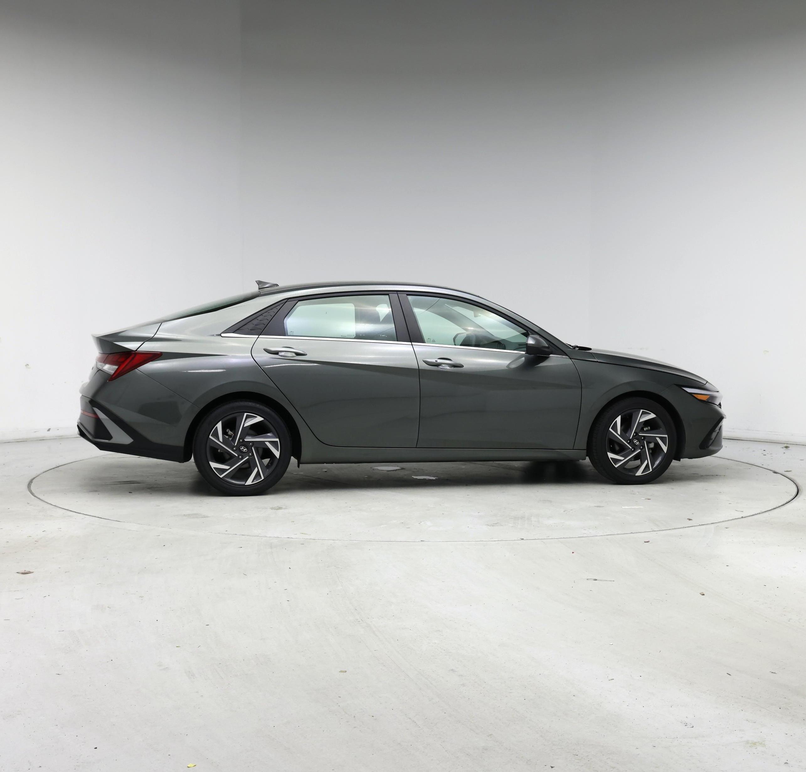 Thumbnail: 2025 Hyundai Elantra - 7