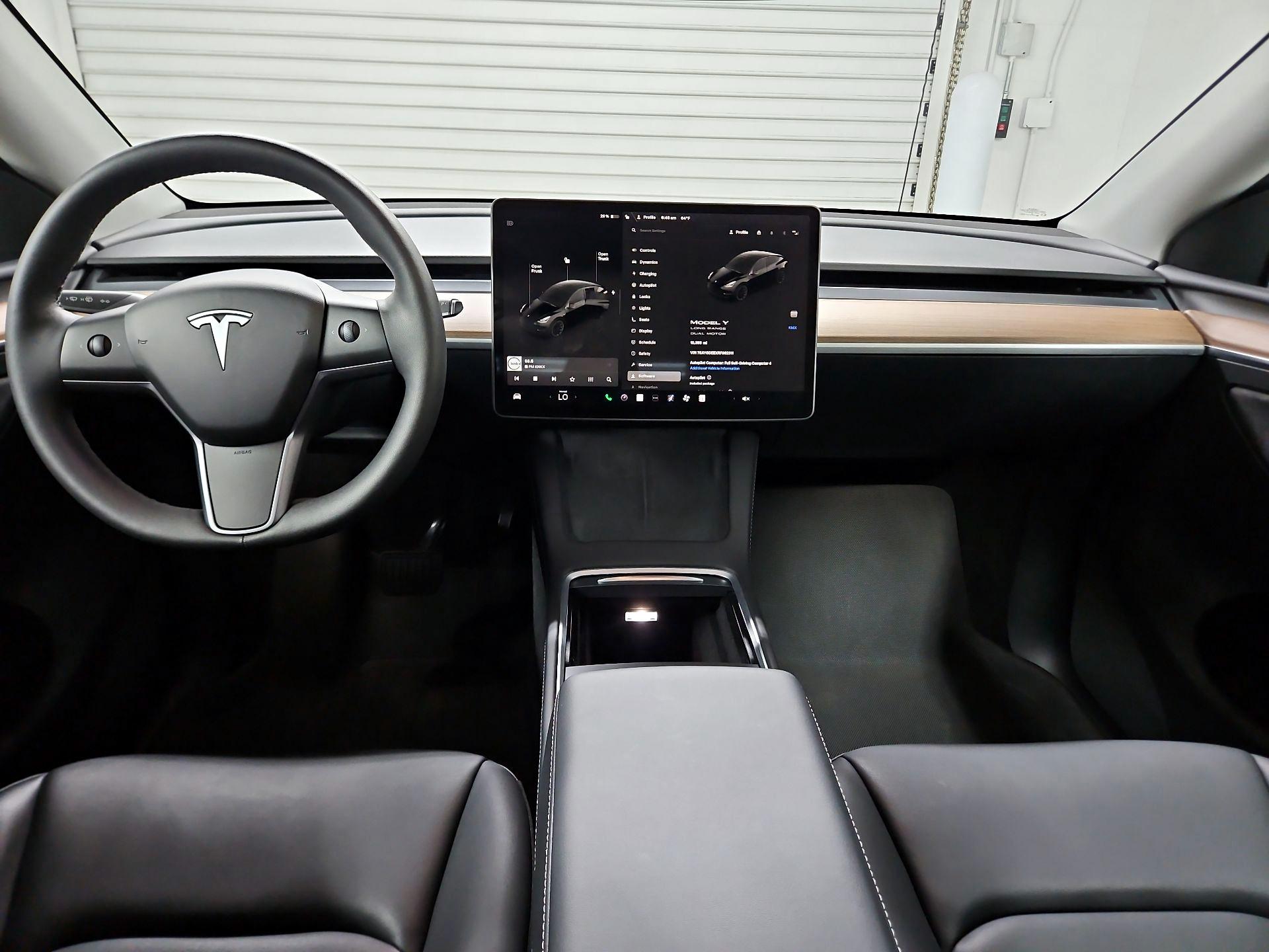 Thumbnail: 2024 Tesla Model Y - 9