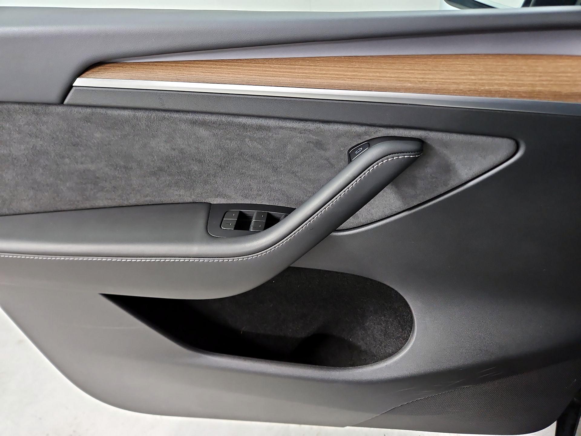 Thumbnail: 2024 Tesla Model Y - 12