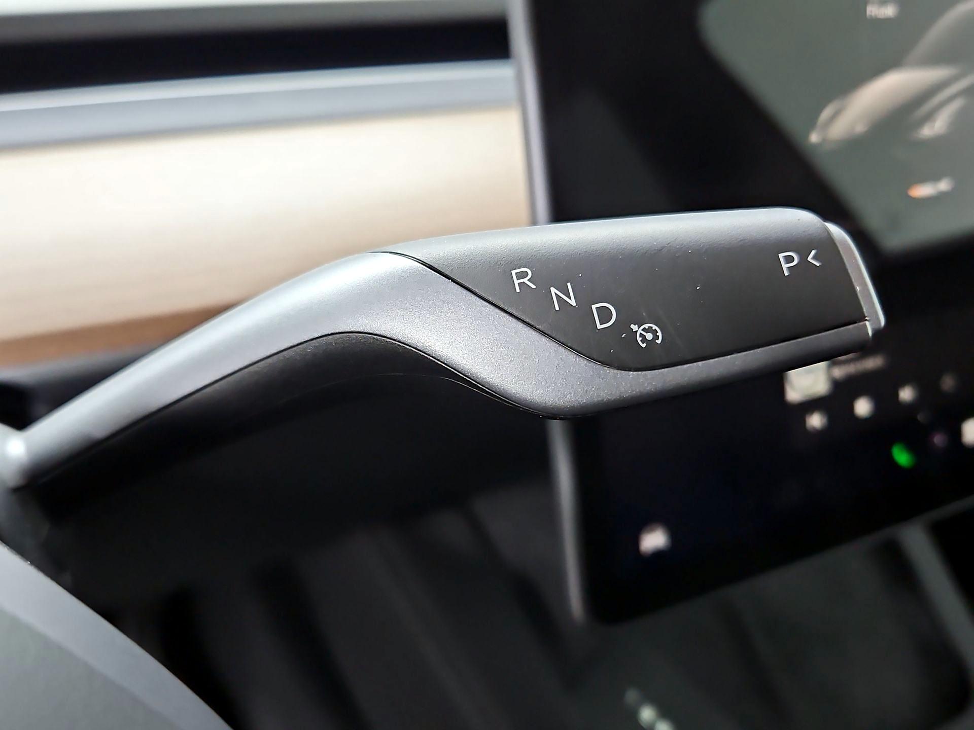 Thumbnail: 2024 Tesla Model Y - 17