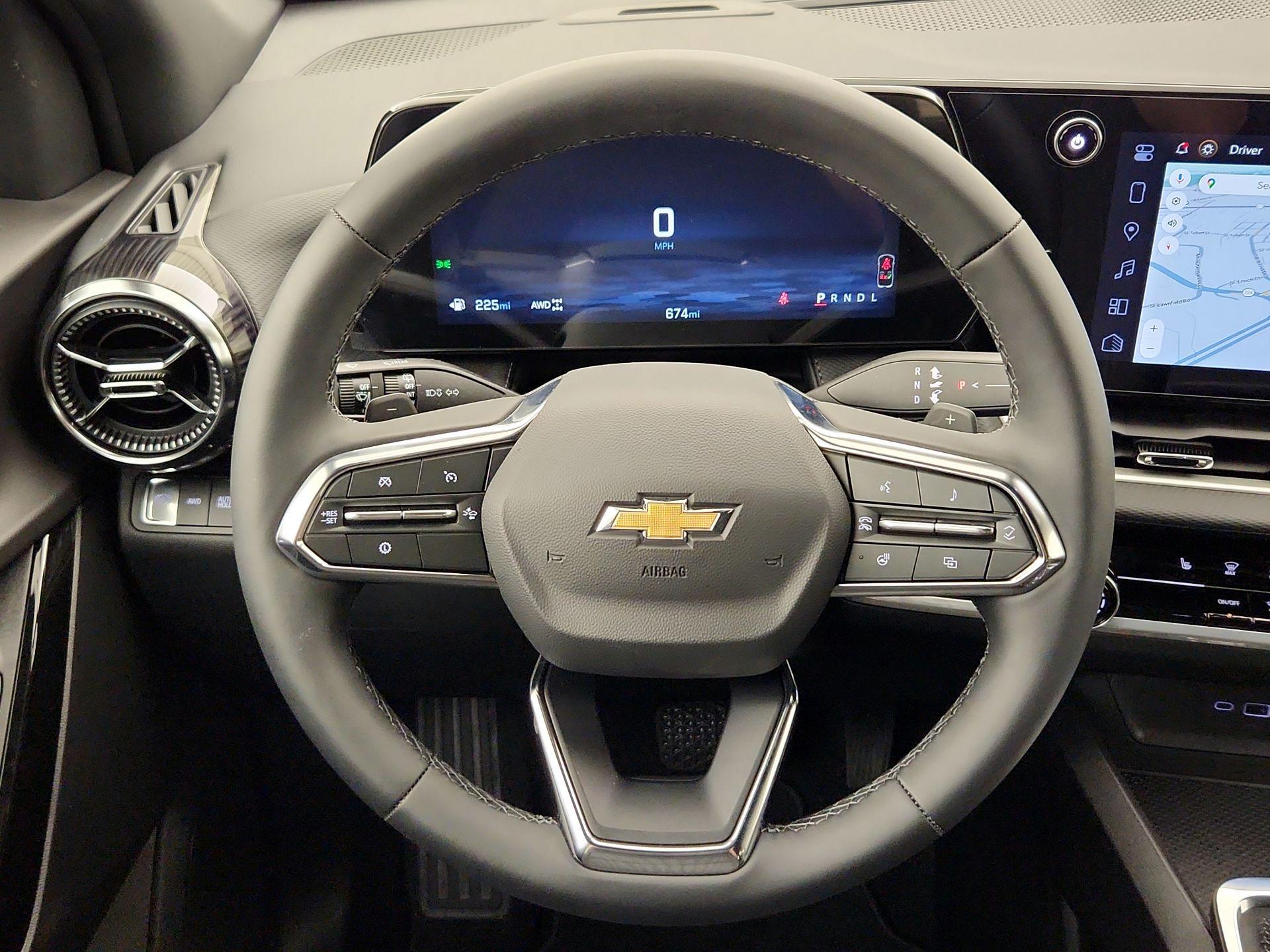 Thumbnail: 2026 Chevrolet Equinox - 10