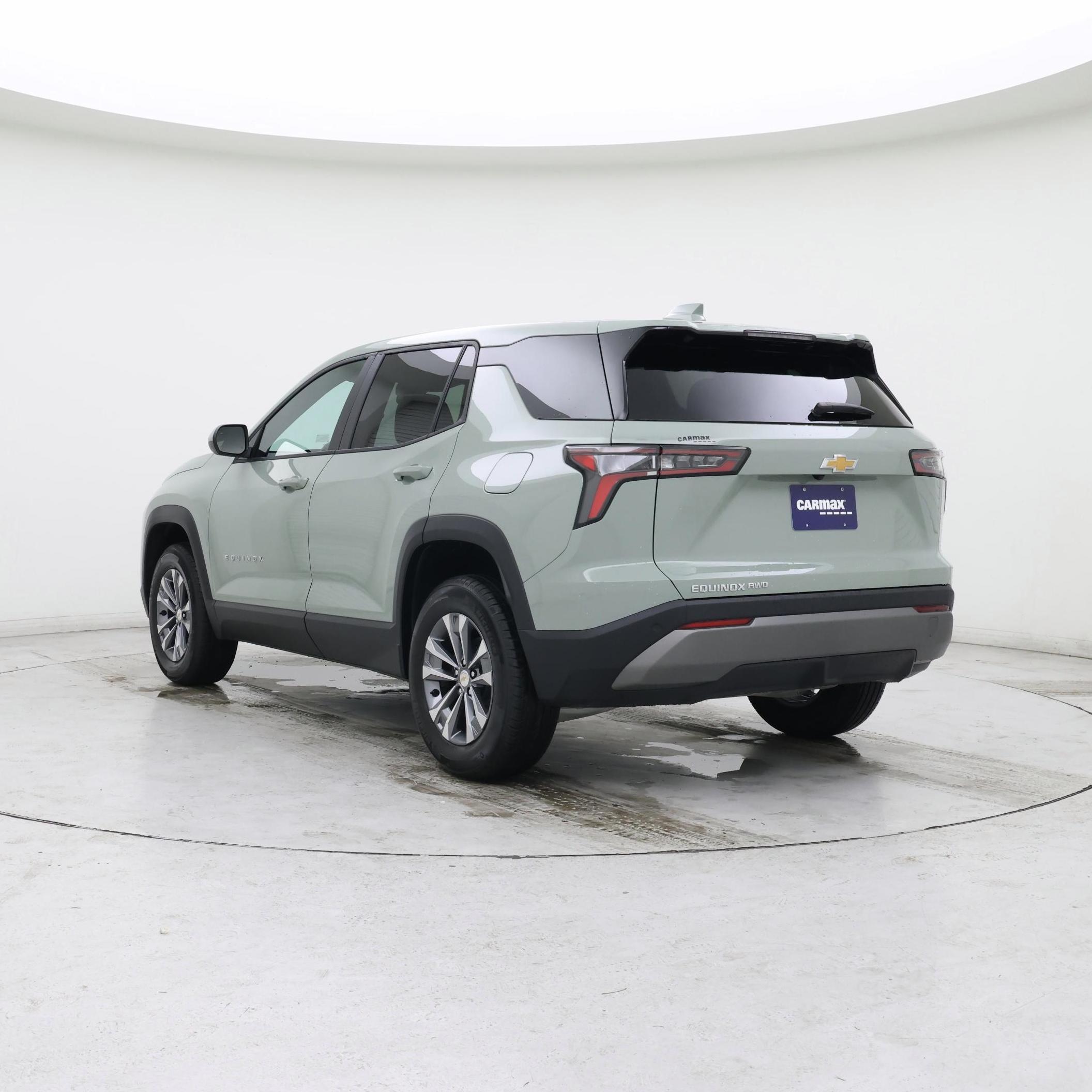 Thumbnail: 2026 Chevrolet Equinox - 2