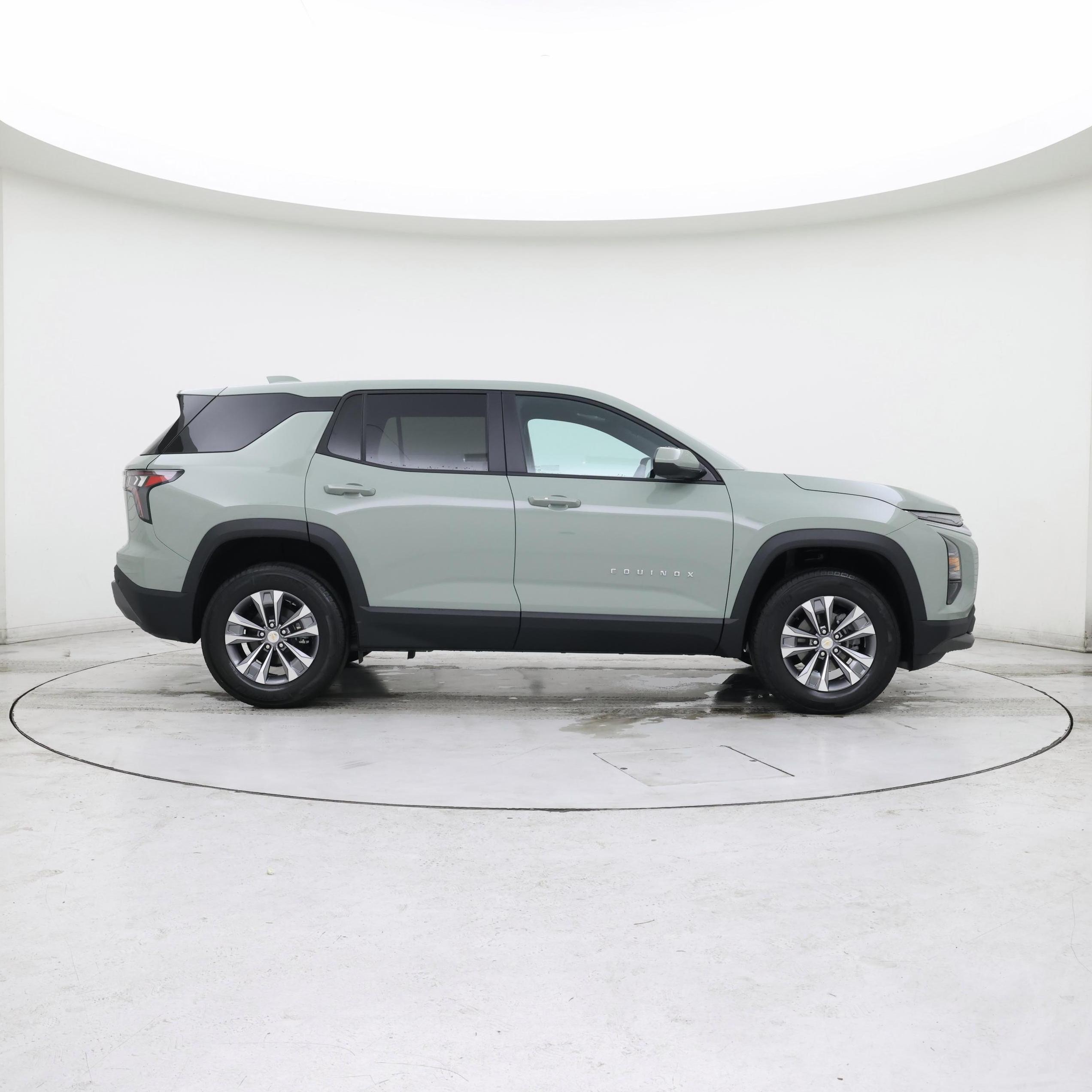 Thumbnail: 2026 Chevrolet Equinox - 7