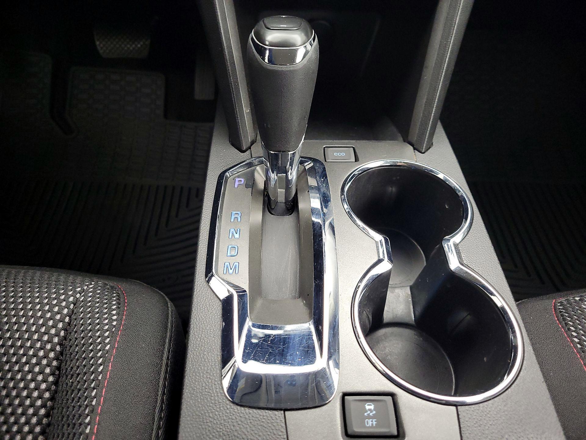 Thumbnail: 2016 Chevrolet Equinox - 17