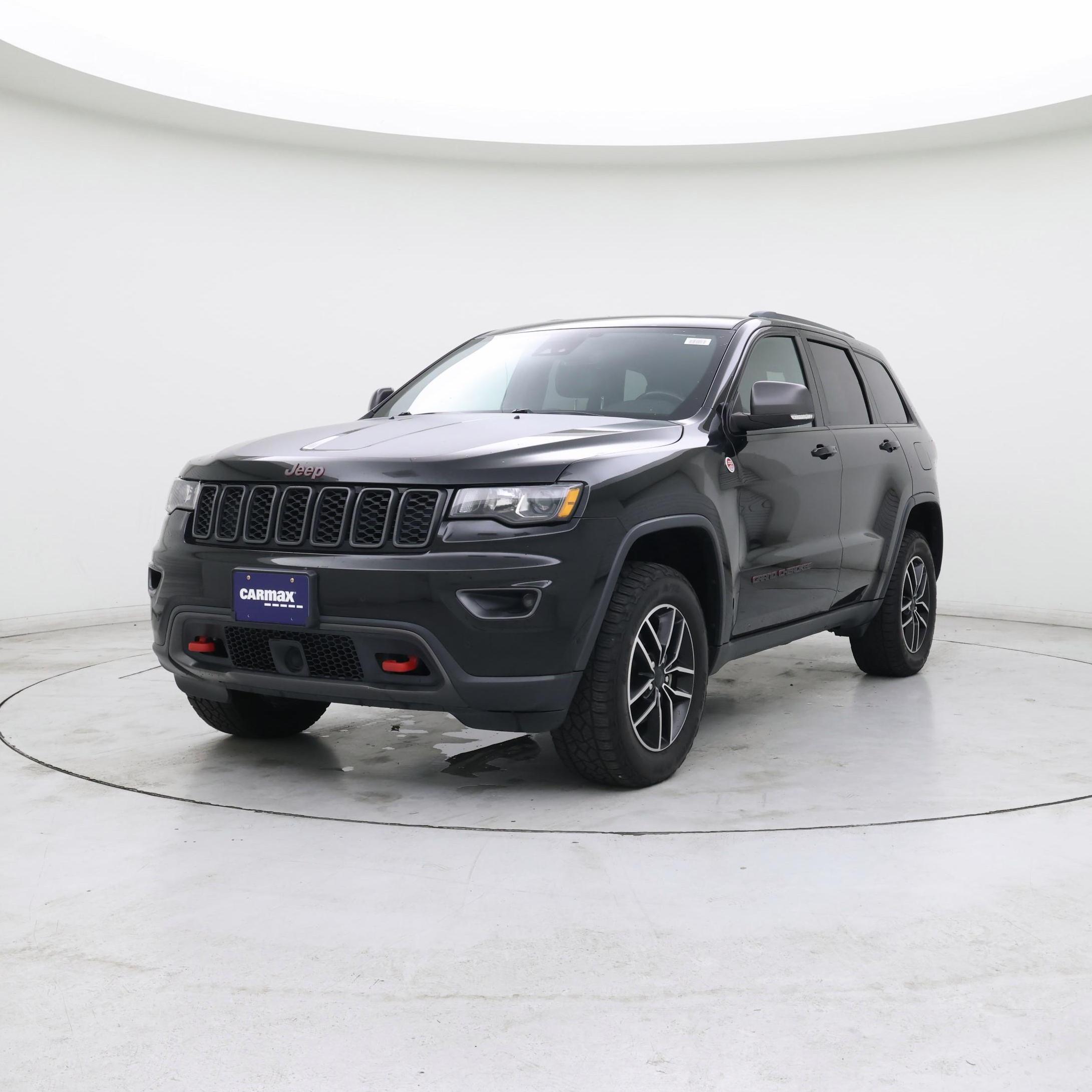 Thumbnail: 2020 Jeep Grand Cherokee - 4