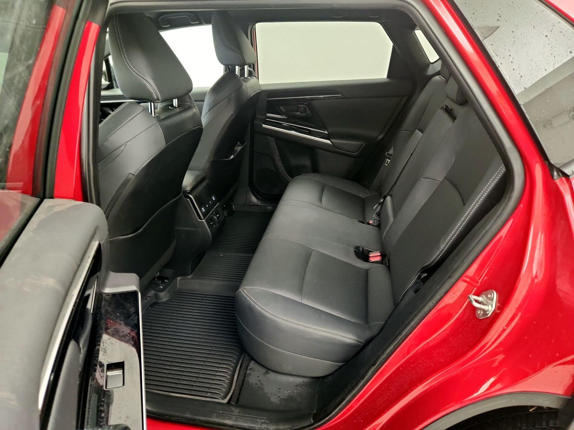 Thumbnail: 2025 Subaru Solterra - 19