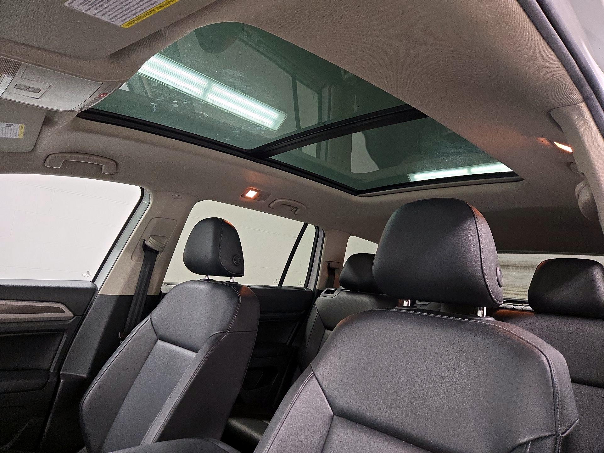 Thumbnail: 2019 Volkswagen Atlas - 19