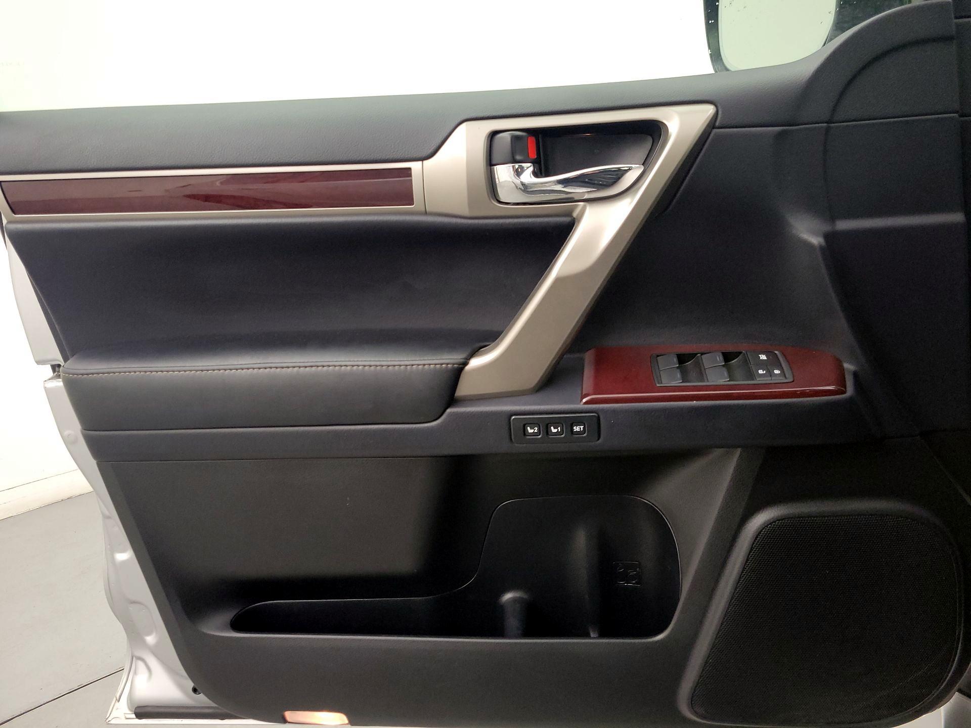 Thumbnail: 2019 Lexus GX - 12