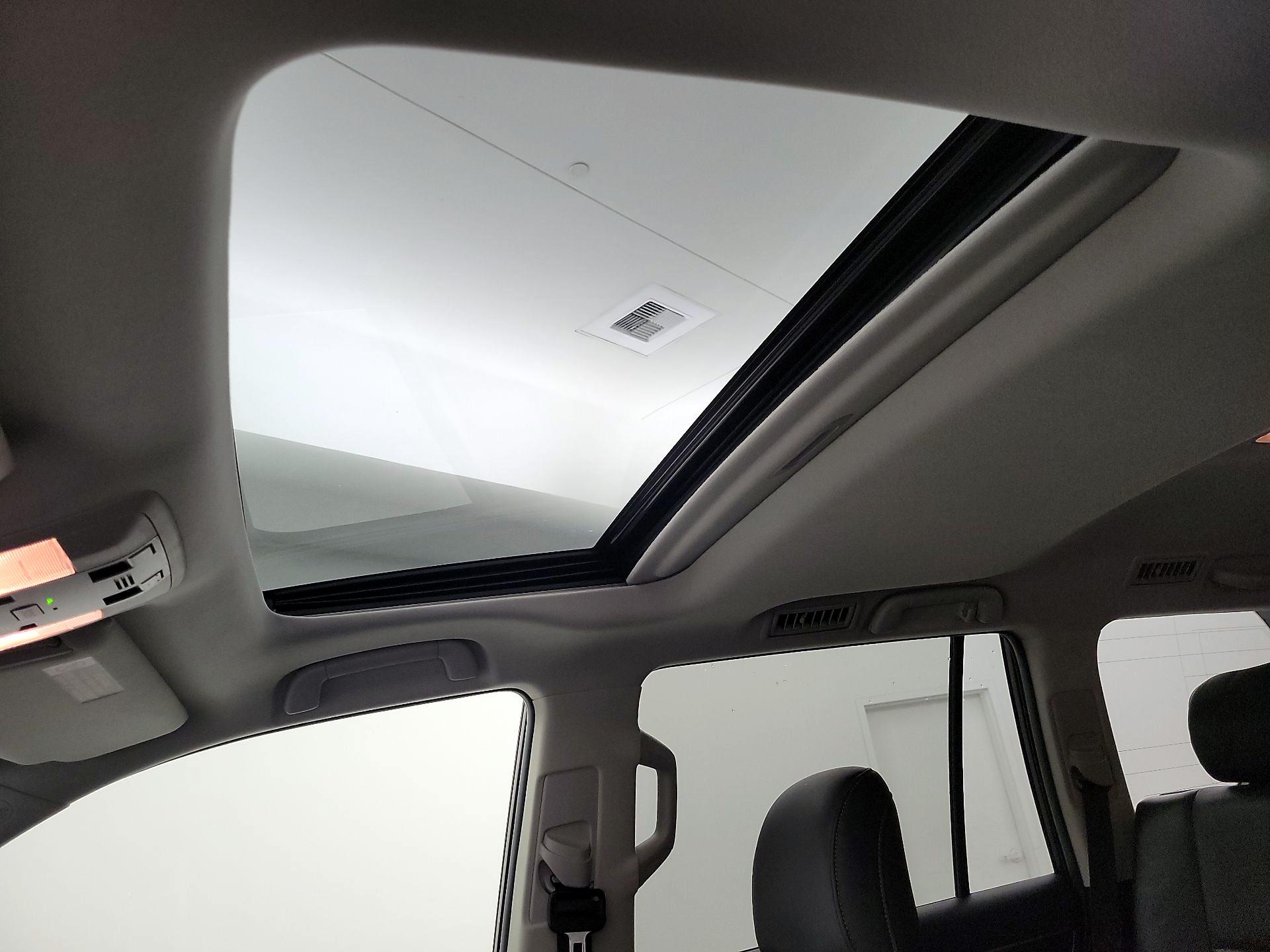 Thumbnail: 2019 Lexus GX - 20