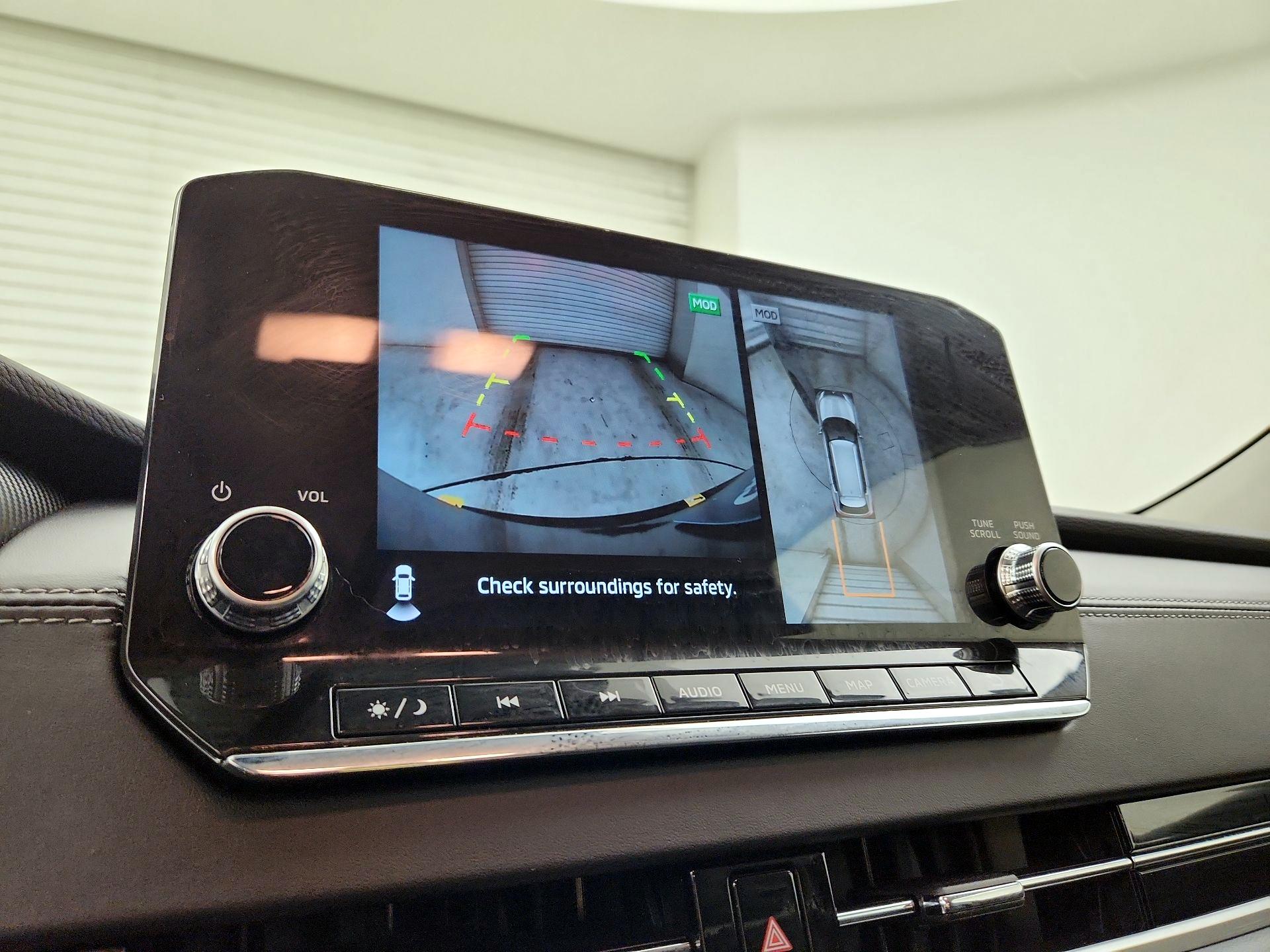 Thumbnail: 2024 Mitsubishi Outlander - 15