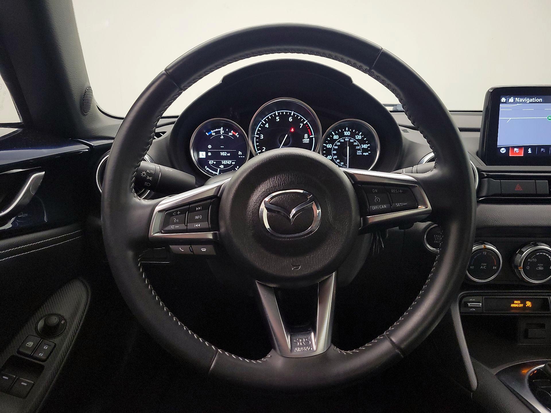 Thumbnail: 2021 Mazda MX-5 Miata - 10