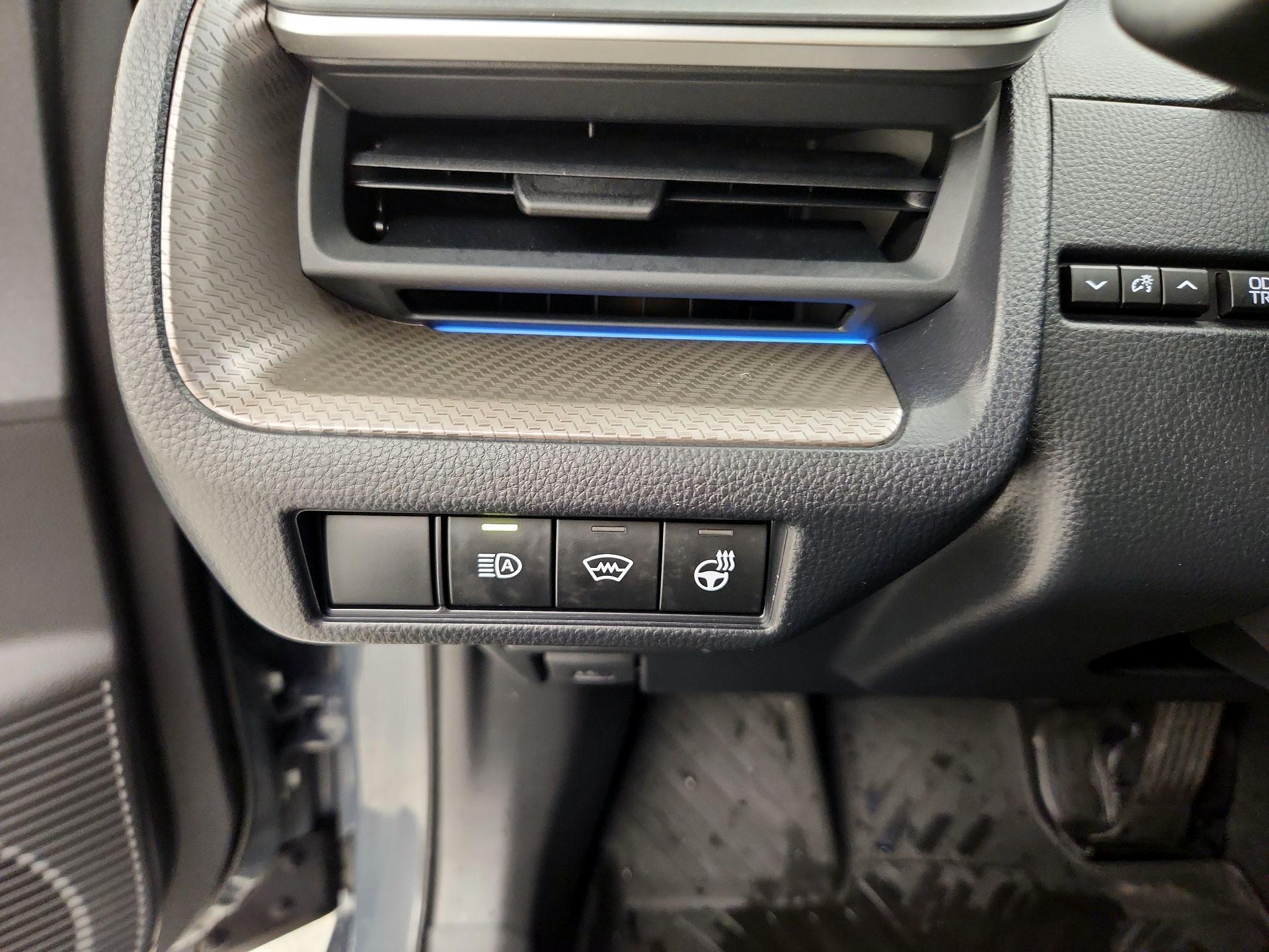 Thumbnail: 2024 Toyota Prius - 13