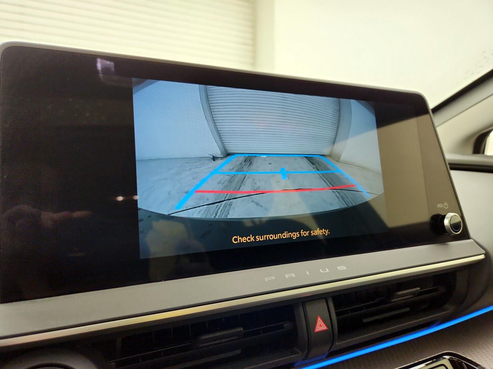 Thumbnail: 2024 Toyota Prius - 14