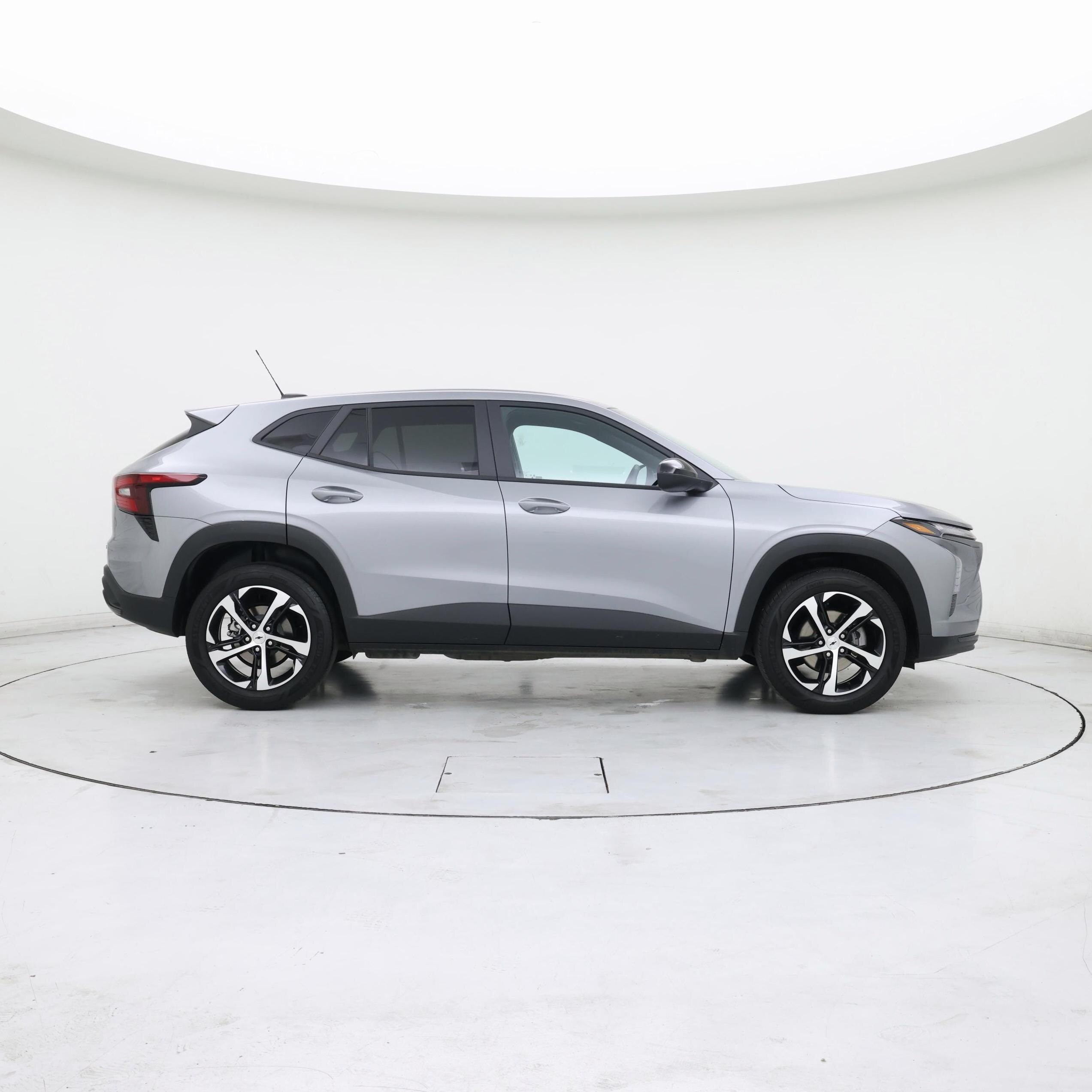 Thumbnail: 2025 Chevrolet Trax - 7