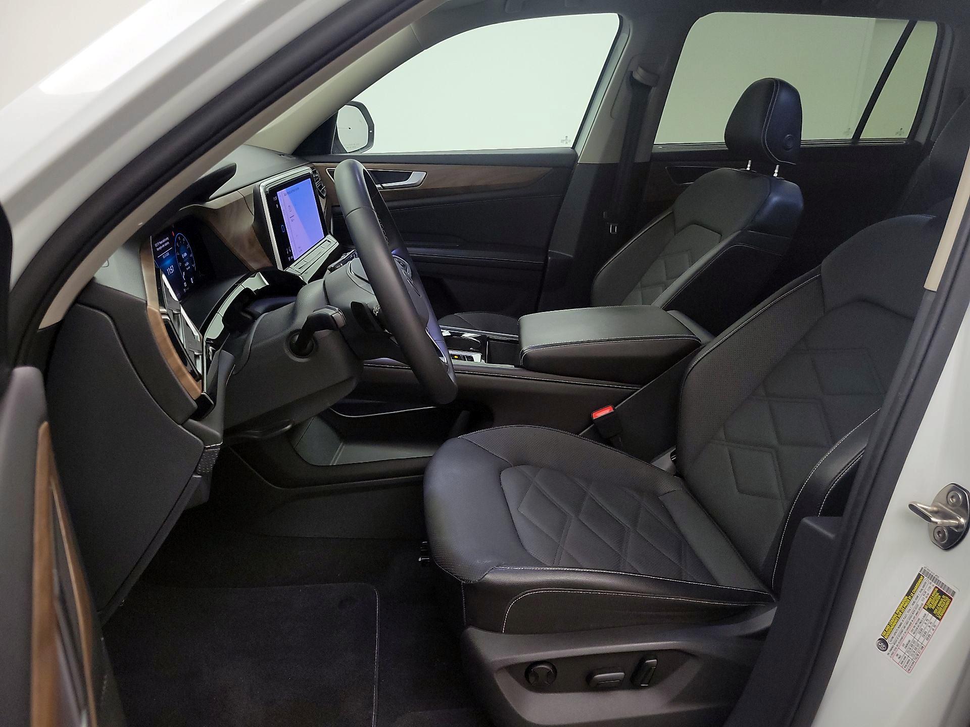 Thumbnail: 2024 Volkswagen Atlas - 11