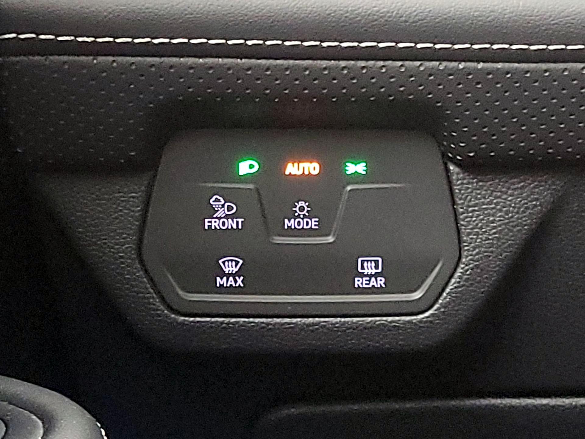 Thumbnail: 2024 Volkswagen Atlas - 13