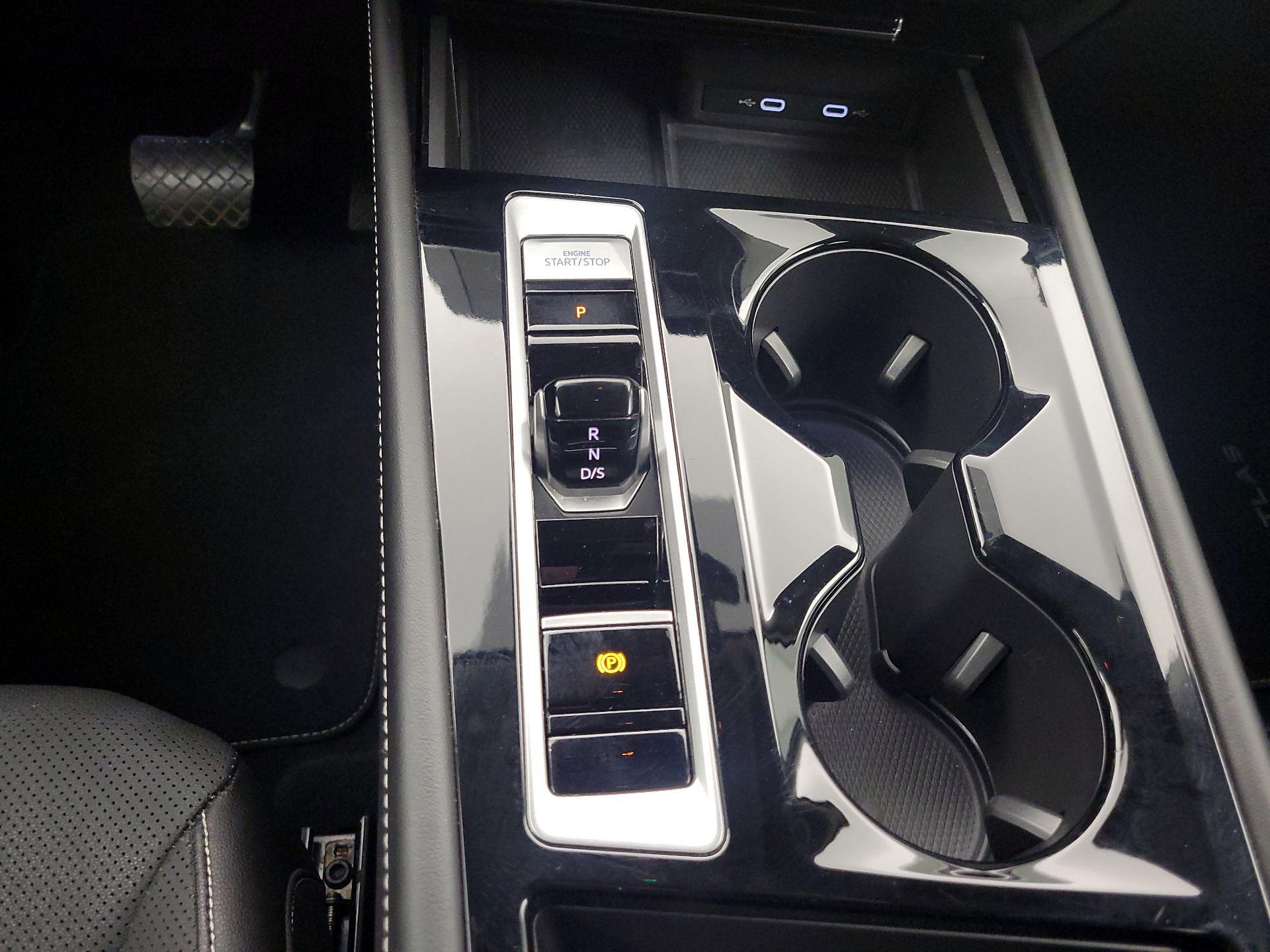 Thumbnail: 2024 Volkswagen Atlas - 17