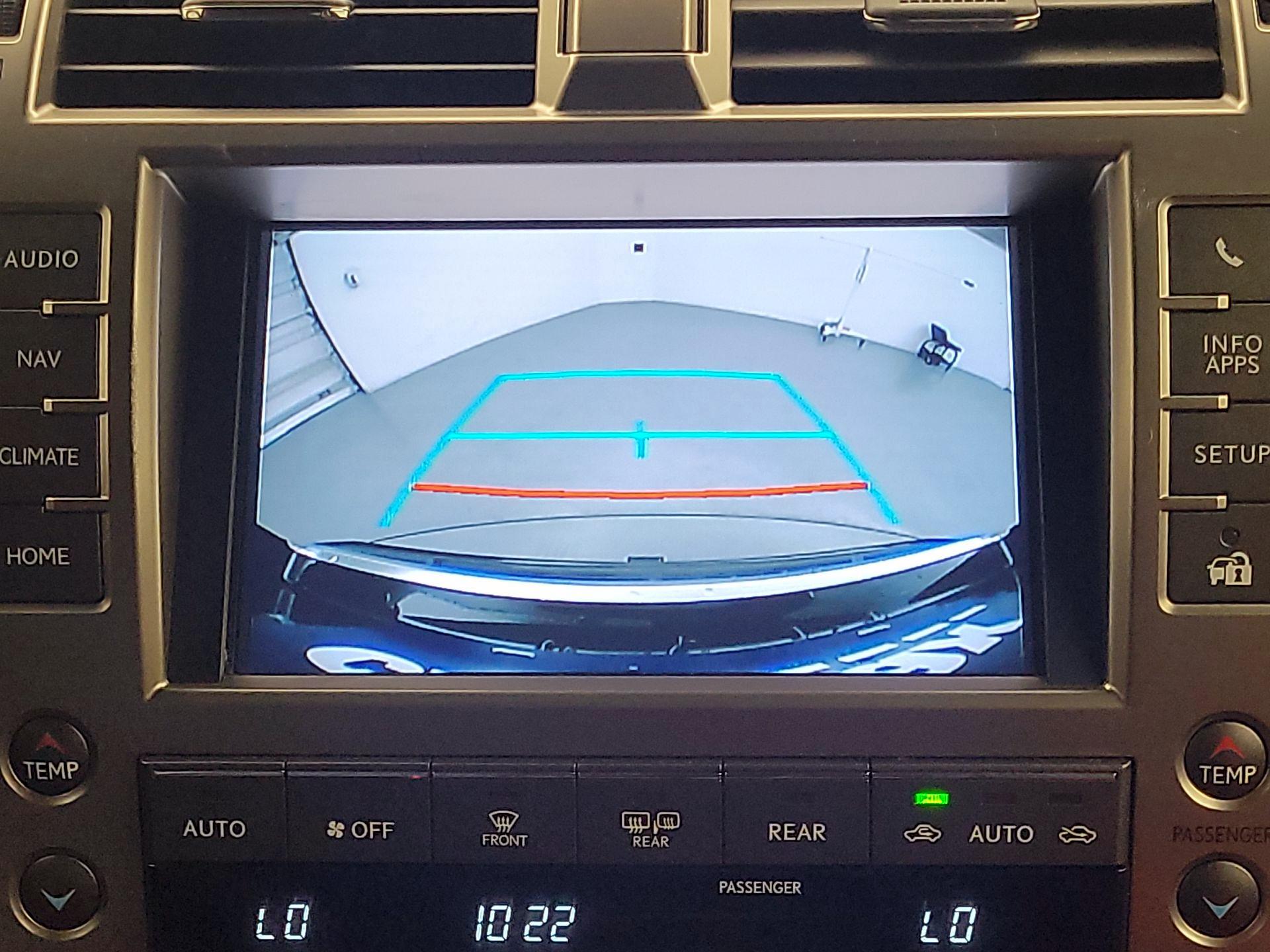 Thumbnail: 2020 Lexus GX - 15