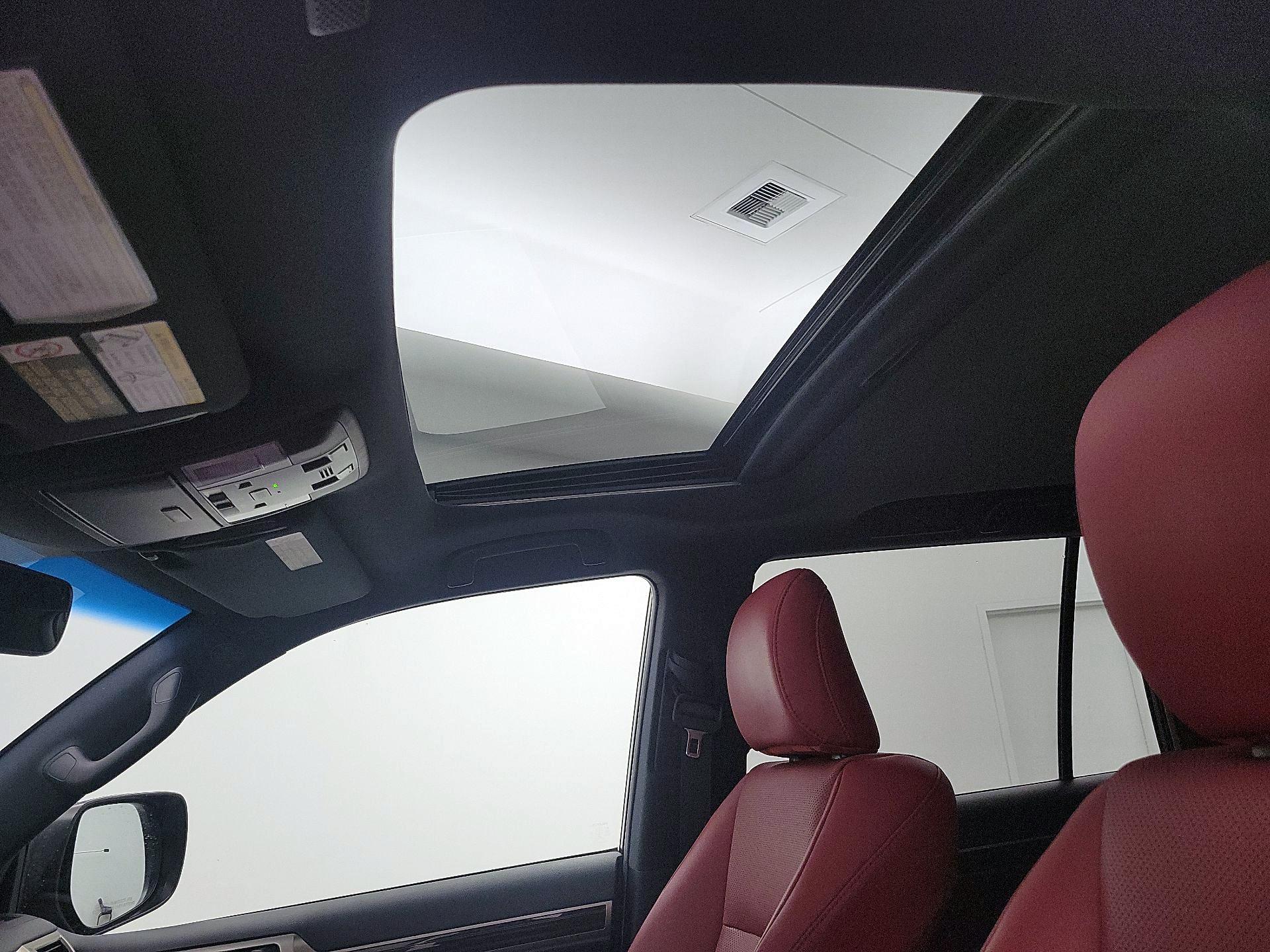 Thumbnail: 2020 Lexus GX - 20