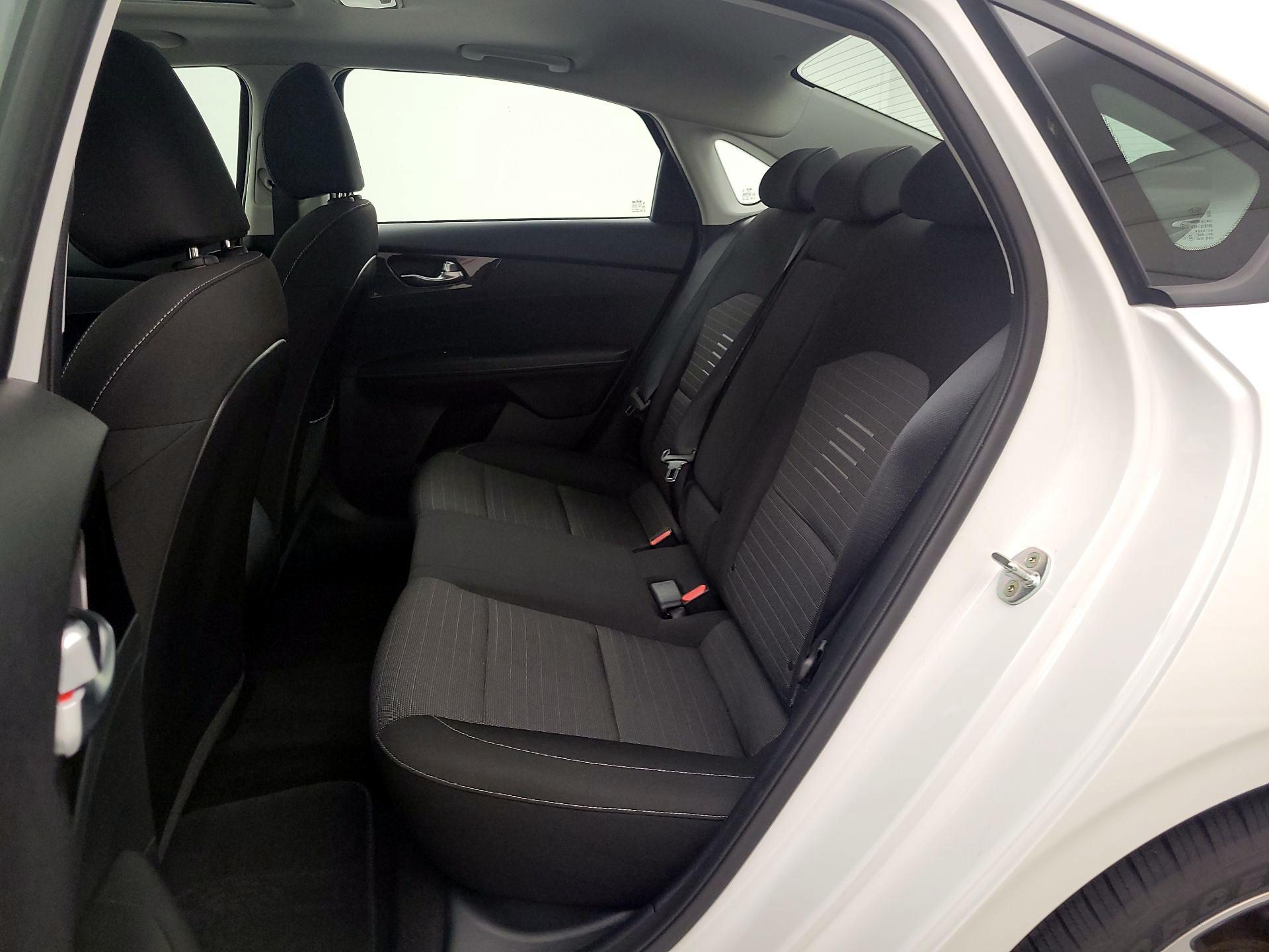 Thumbnail: 2019 Kia Forte - 20