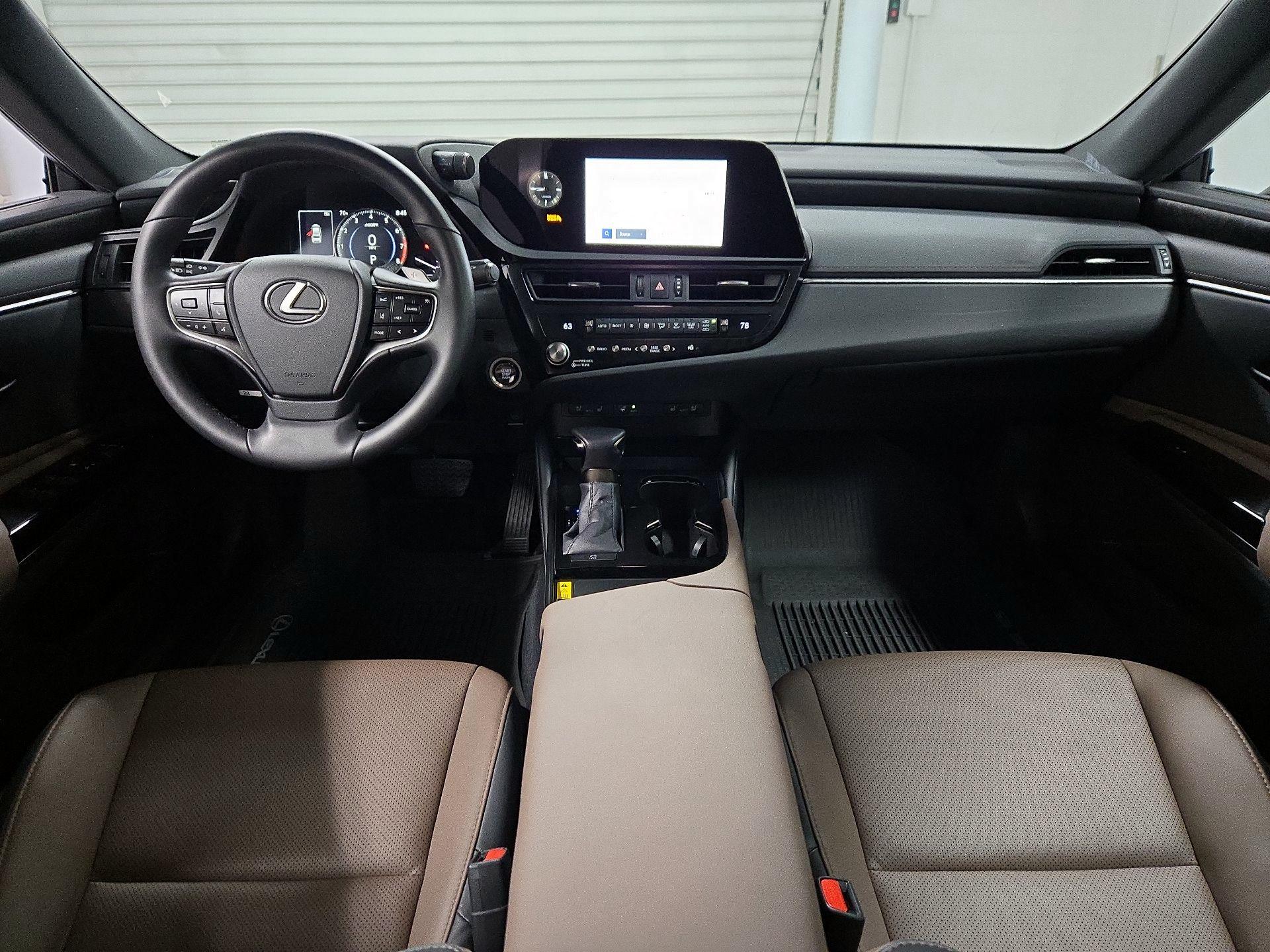 Thumbnail: 2025 Lexus ES - 9