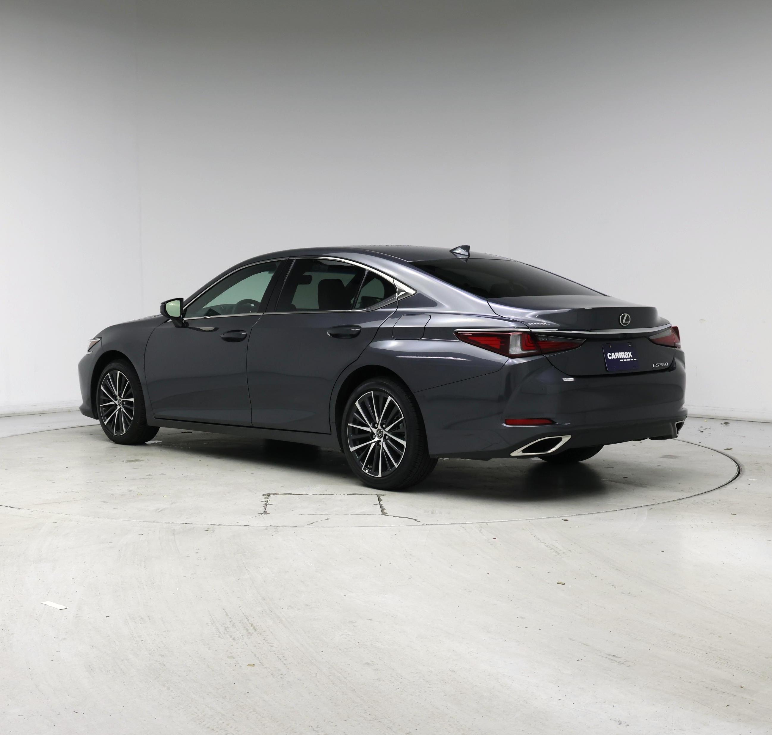 Thumbnail: 2025 Lexus ES - 2