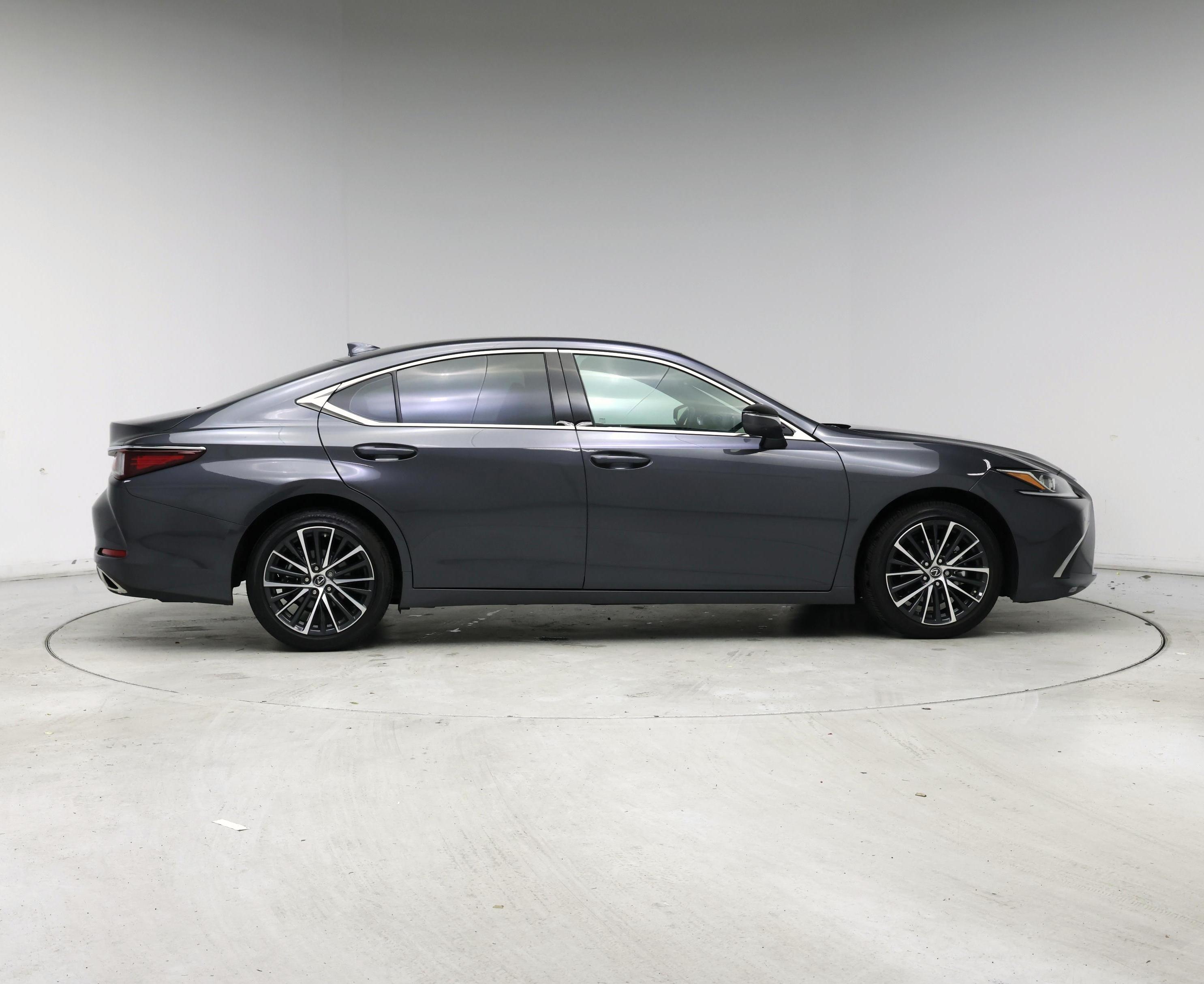 Thumbnail: 2025 Lexus ES - 7