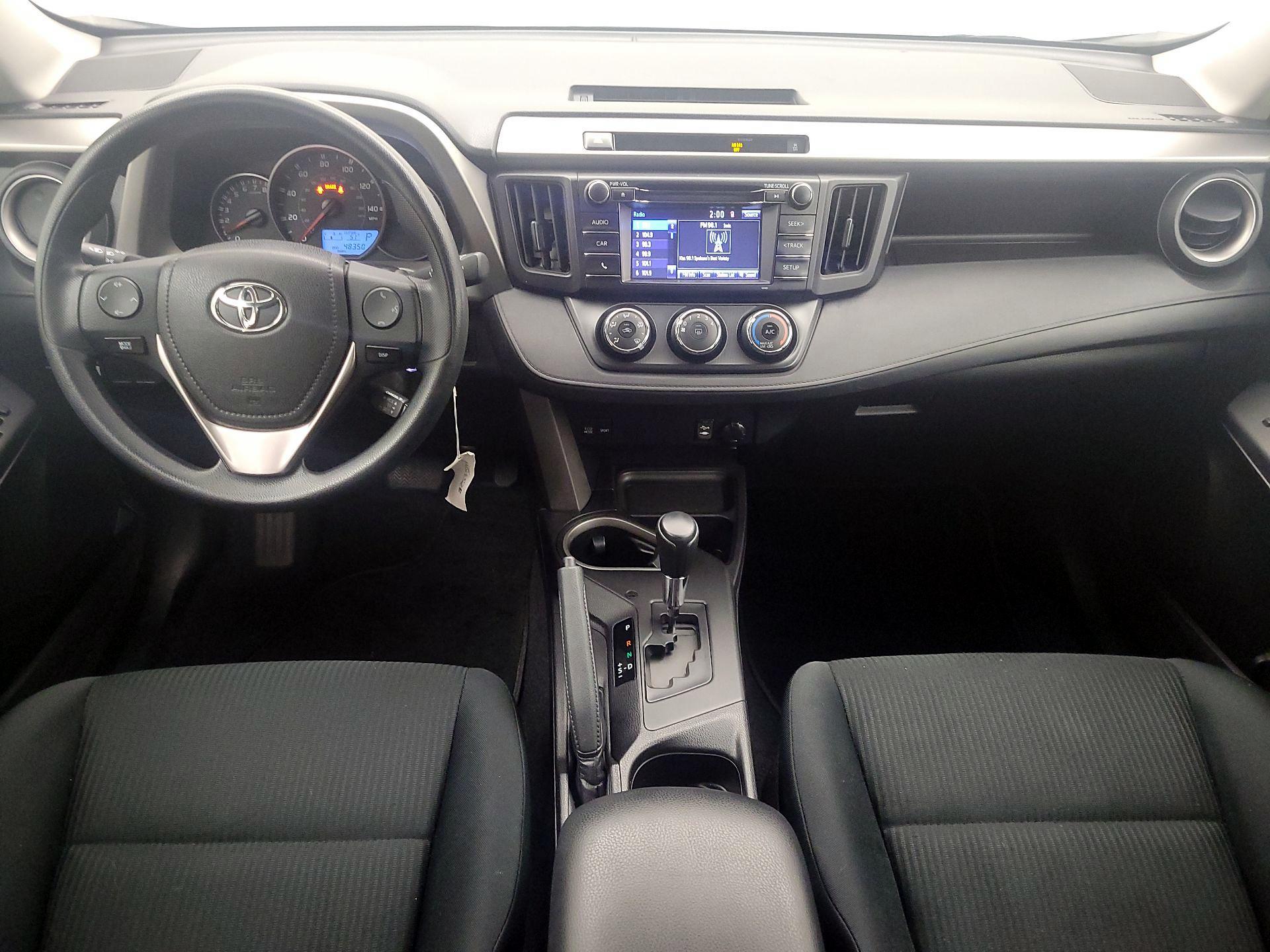 Thumbnail: 2016 Toyota RAV4 - 9