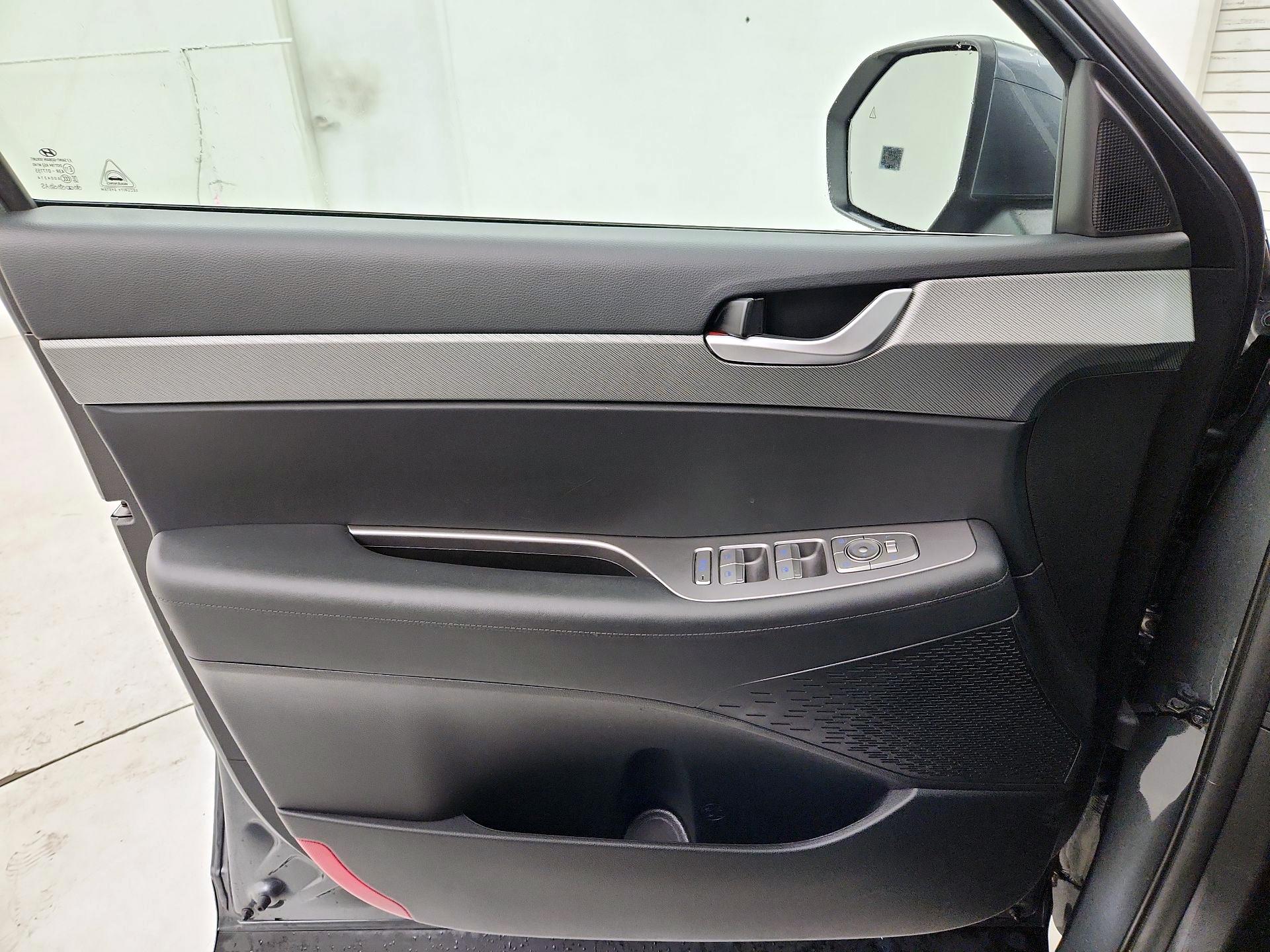 Thumbnail: 2025 Hyundai Palisade - 12