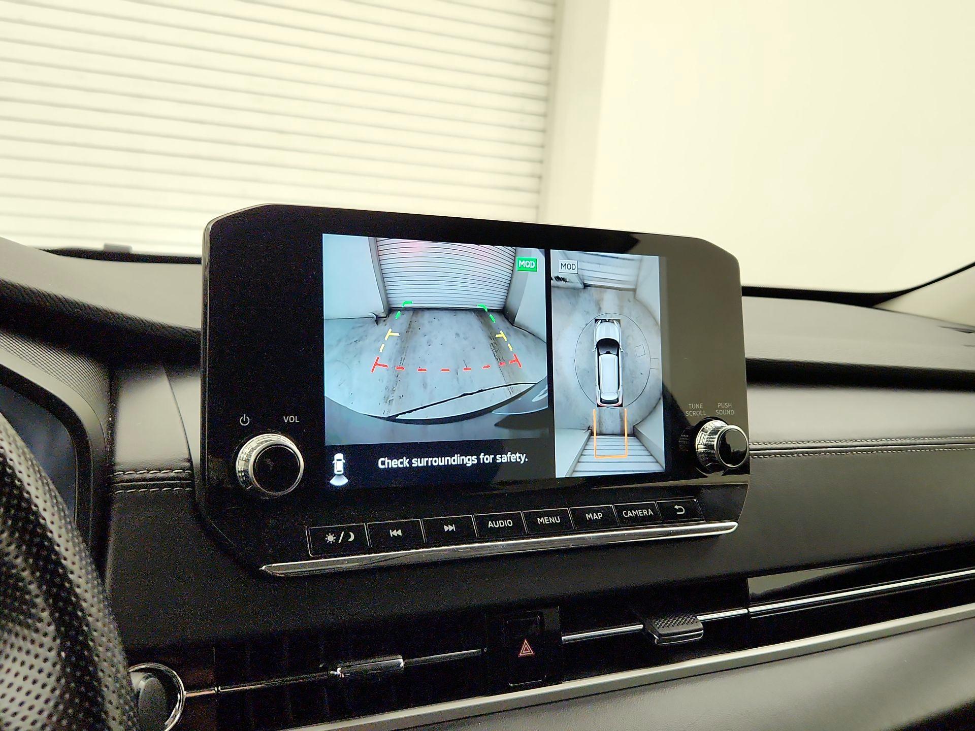 Thumbnail: 2024 Mitsubishi Outlander - 15