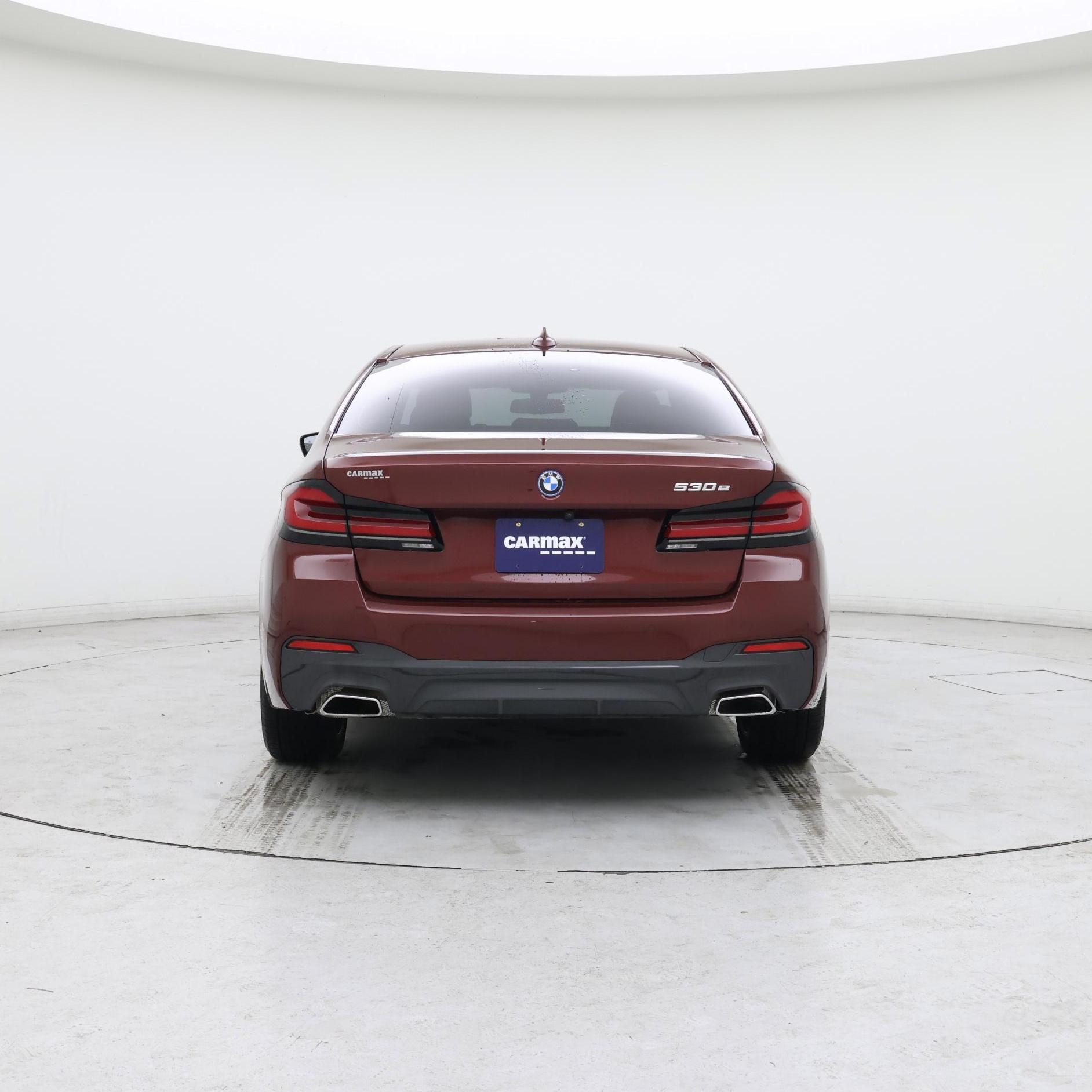 Thumbnail: 2023 BMW 5 Series - 6