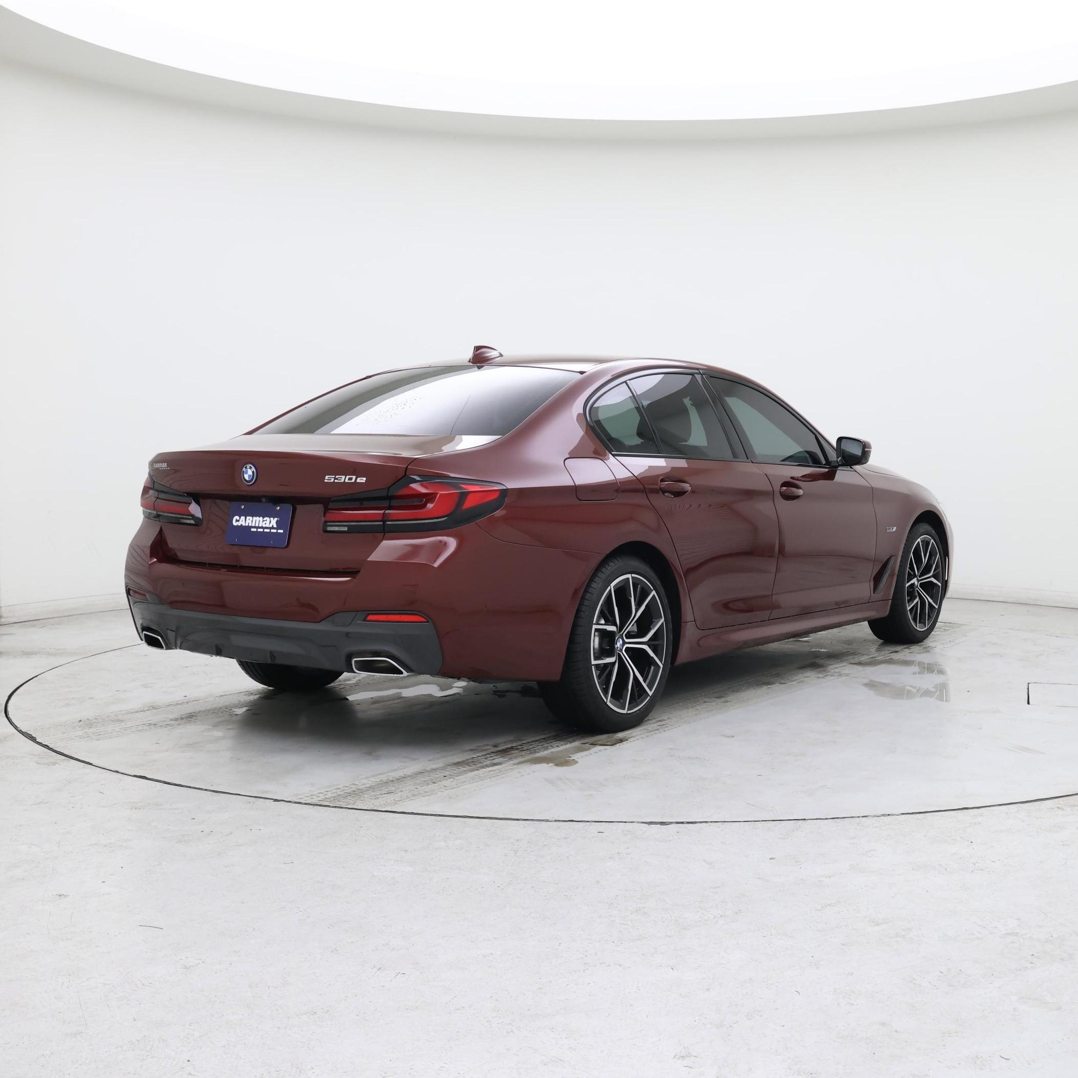 Thumbnail: 2023 BMW 5 Series - 8