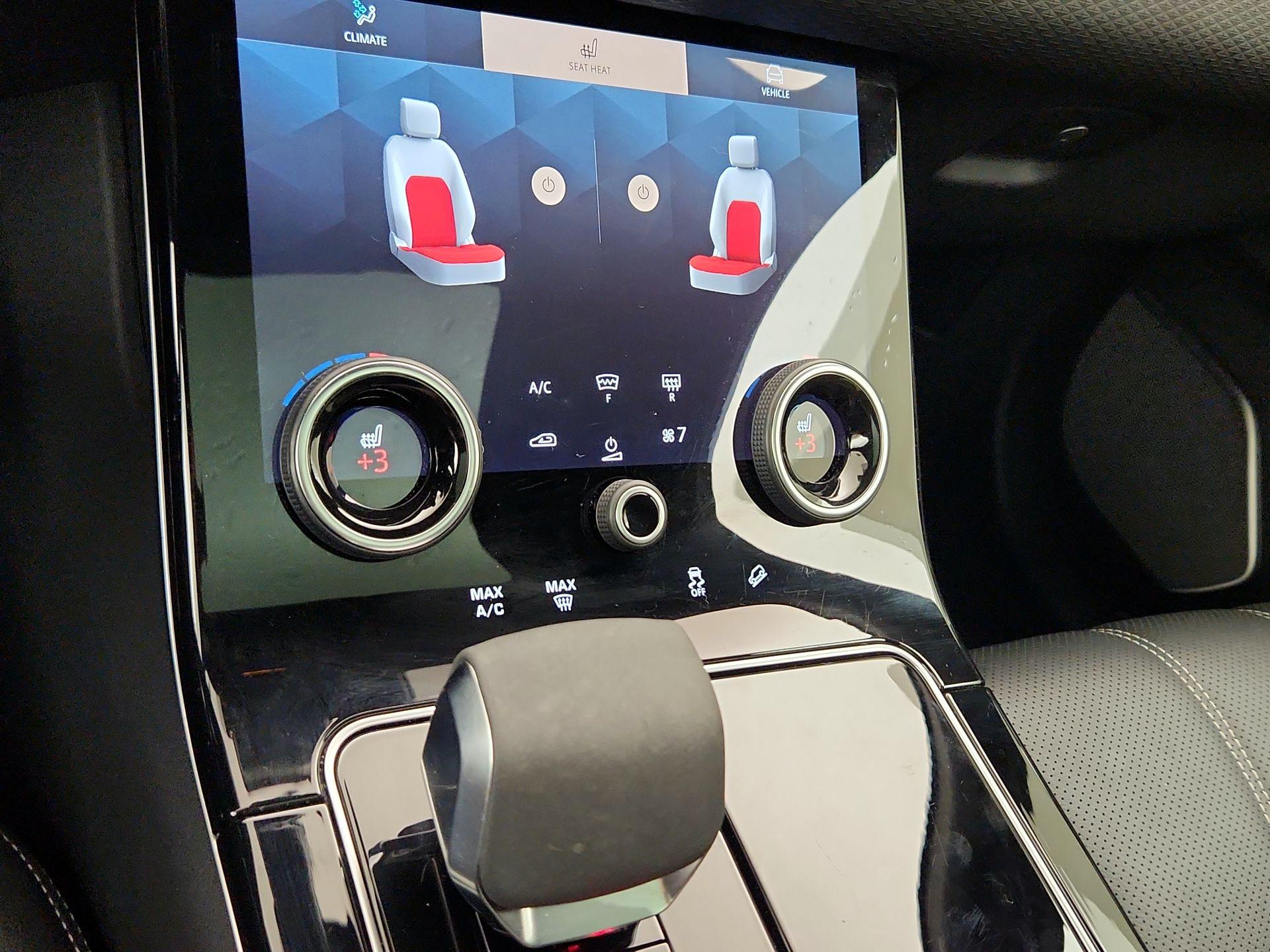 Thumbnail: 2021 Land Rover Range Rover Velar - 17