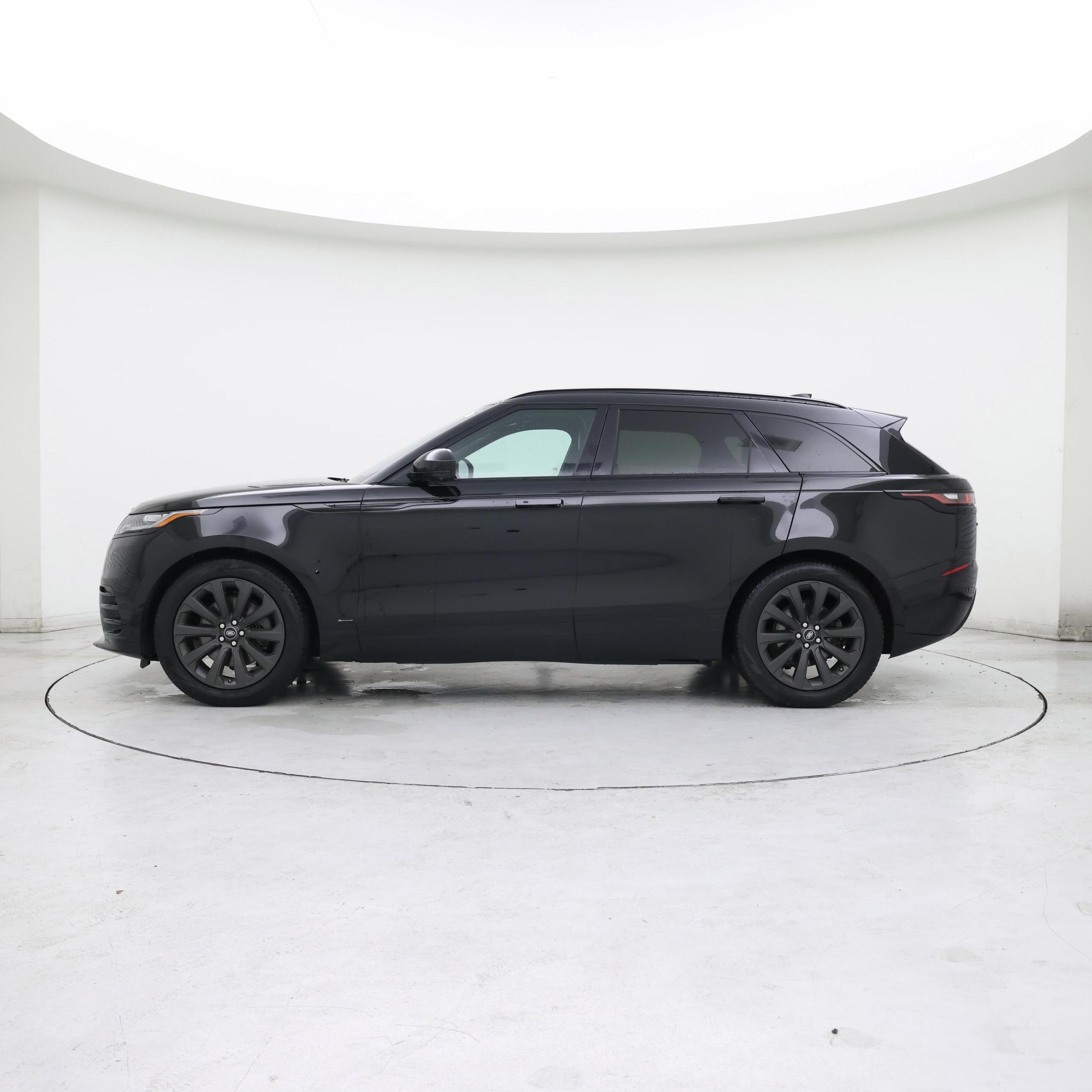 Thumbnail: 2021 Land Rover Range Rover Velar - 3