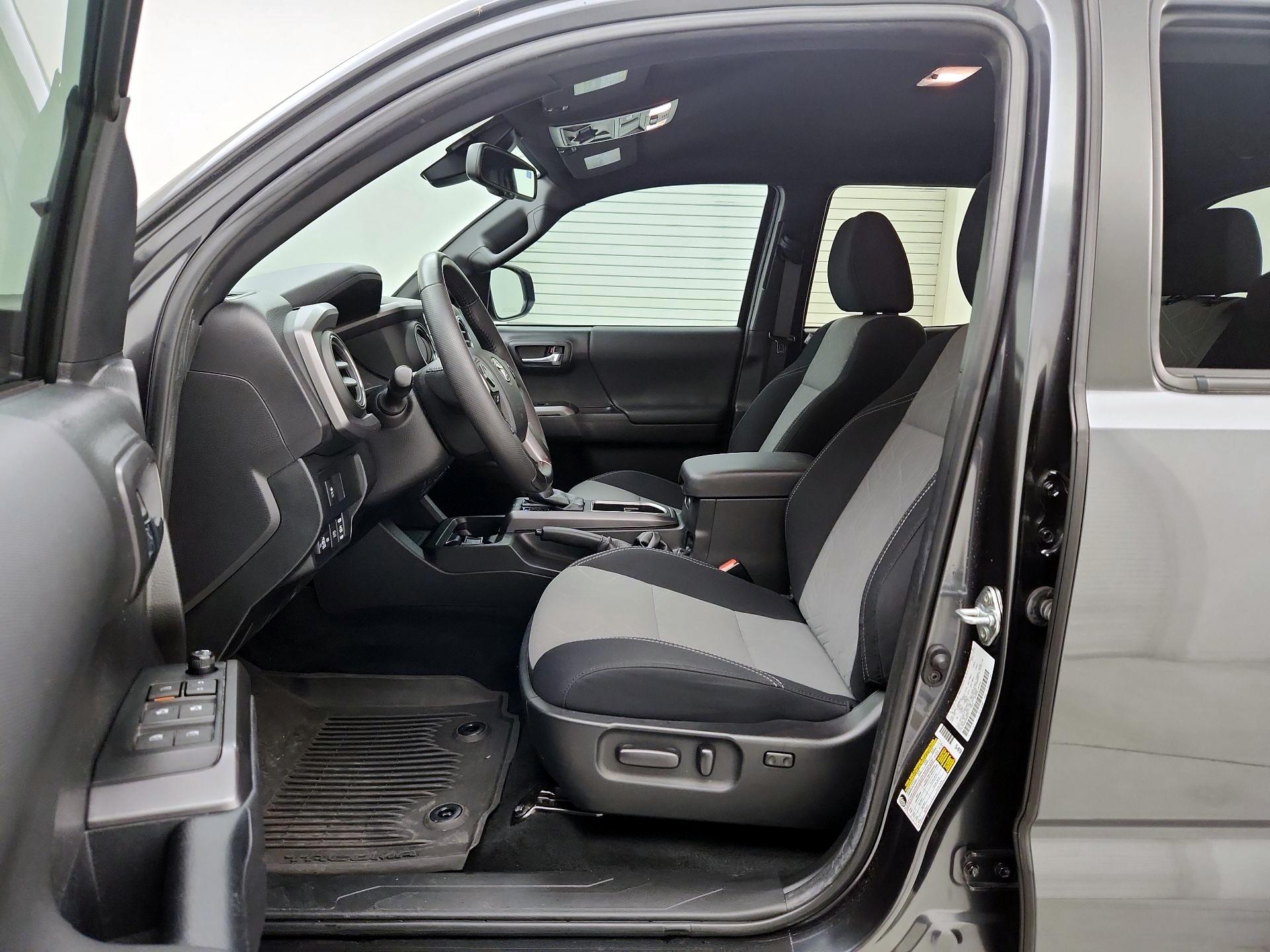 Thumbnail: 2023 Toyota Tacoma - 11