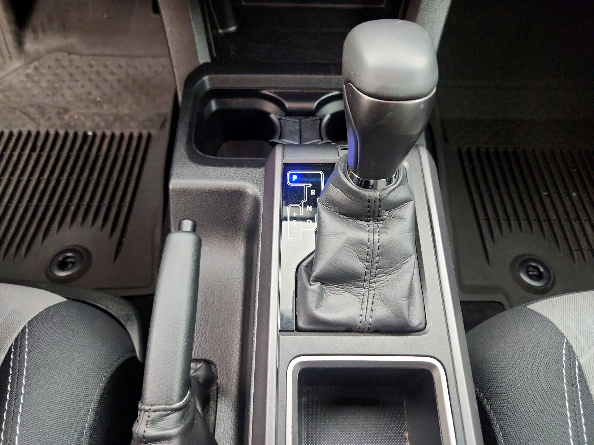 Thumbnail: 2023 Toyota Tacoma - 17