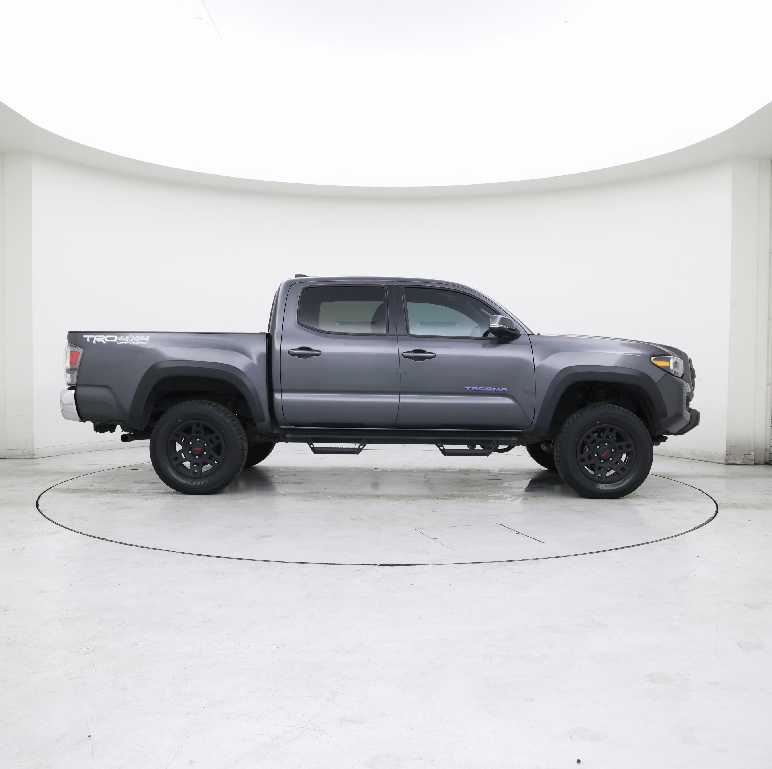 Thumbnail: 2023 Toyota Tacoma - 7