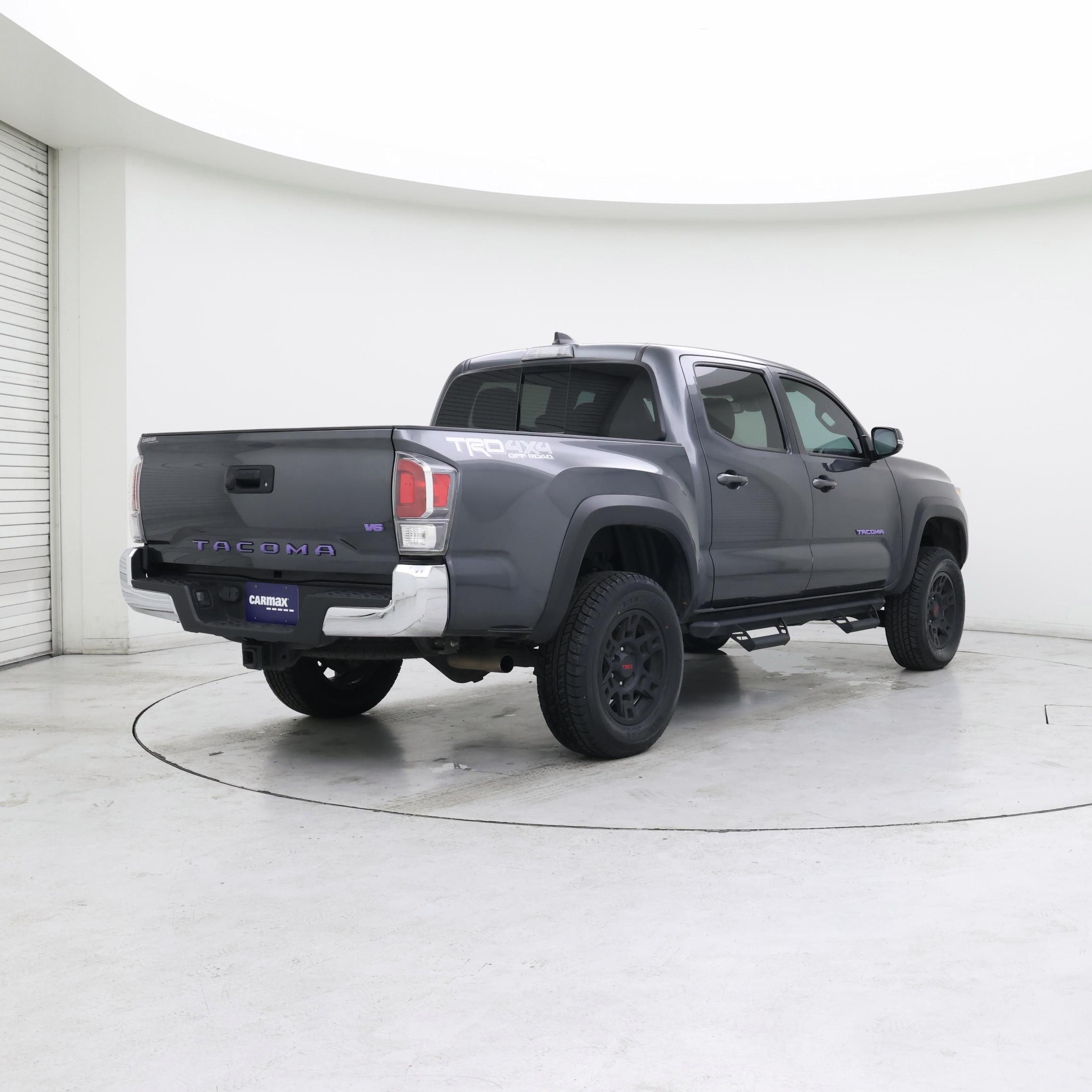 Thumbnail: 2023 Toyota Tacoma - 8