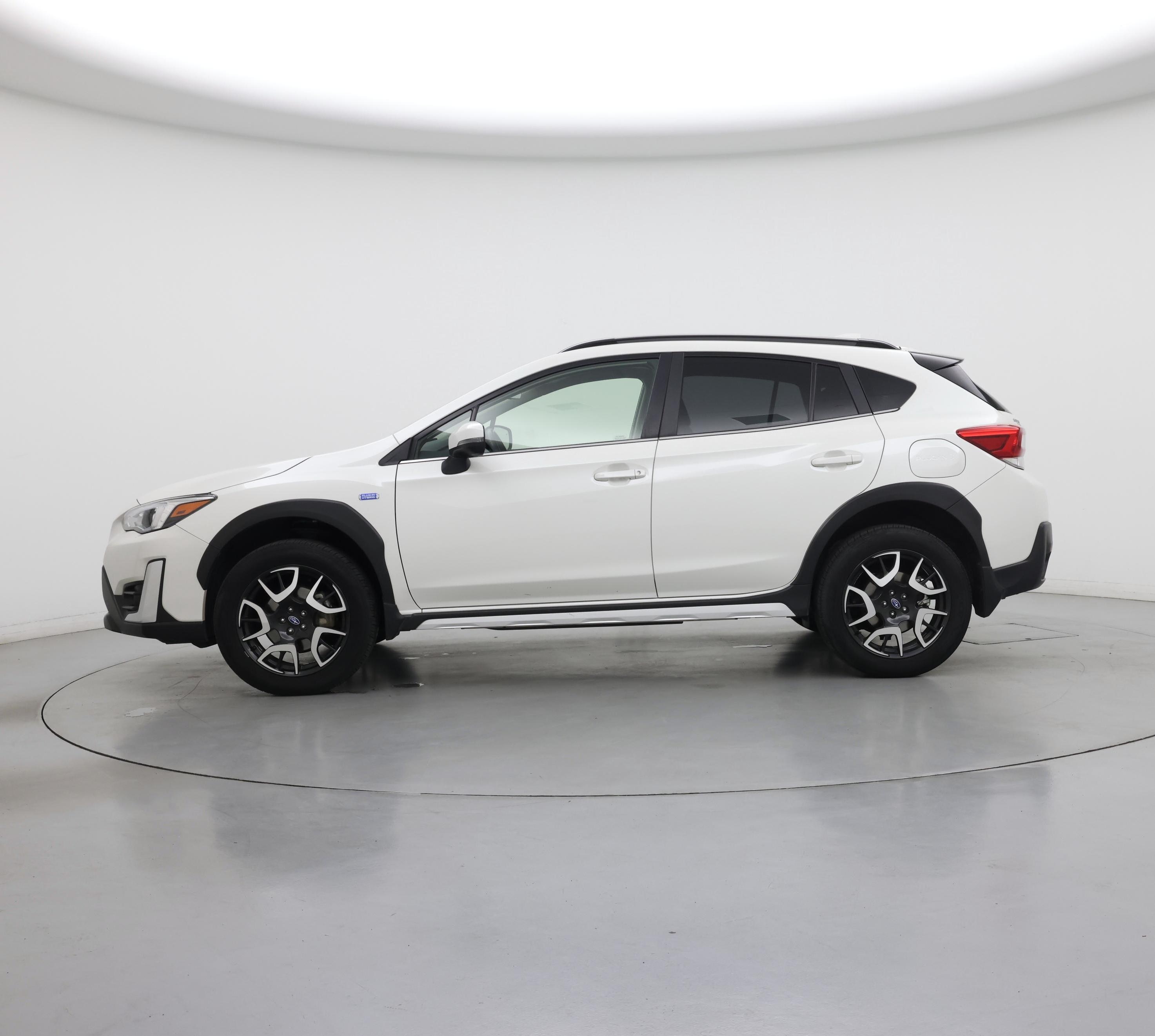 Thumbnail: 2021 Subaru Crosstrek - 3